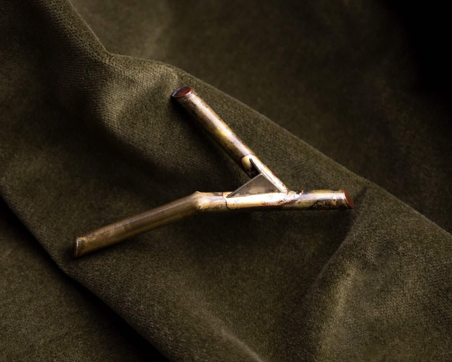 Justin Roth "Dickicht" Brooch Small