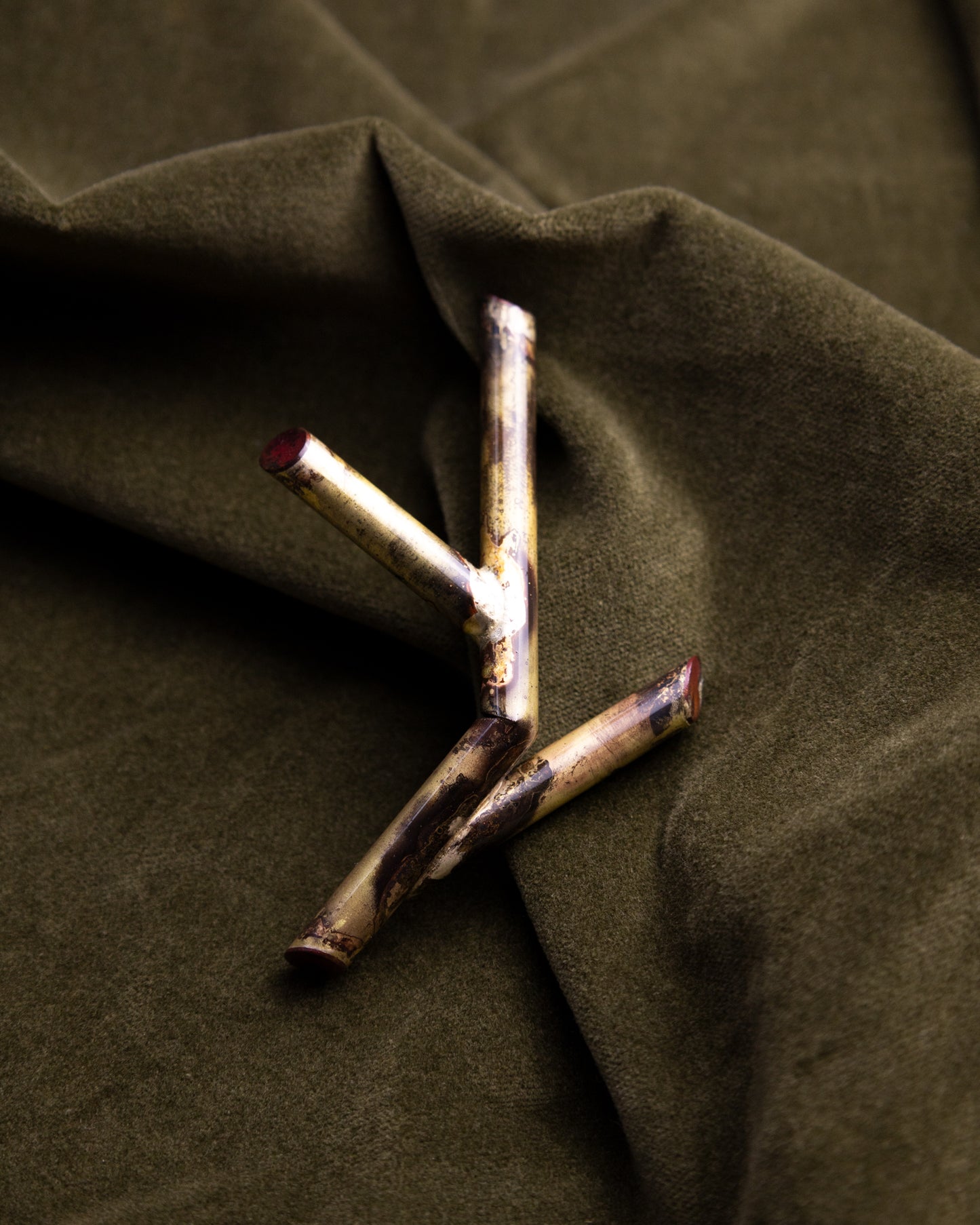 Justin Roth "Dickicht" Brooch Medium 1