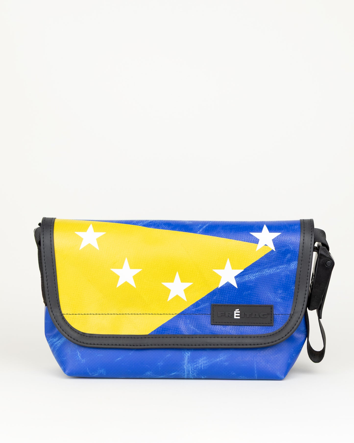 FREITAG / Études Studio "F41 E HAWAII FIVE-0 4173623 Blue/Yellow/White"