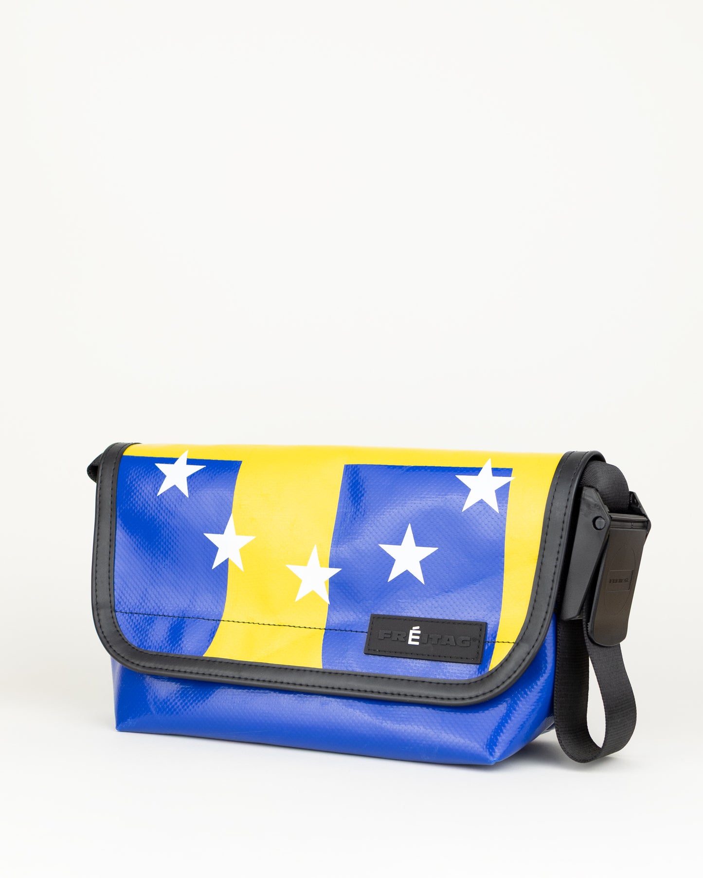 FREITAG / Études Studio "F41 E HAWAII FIVE-0 4173628 Blue/Yellow/White"