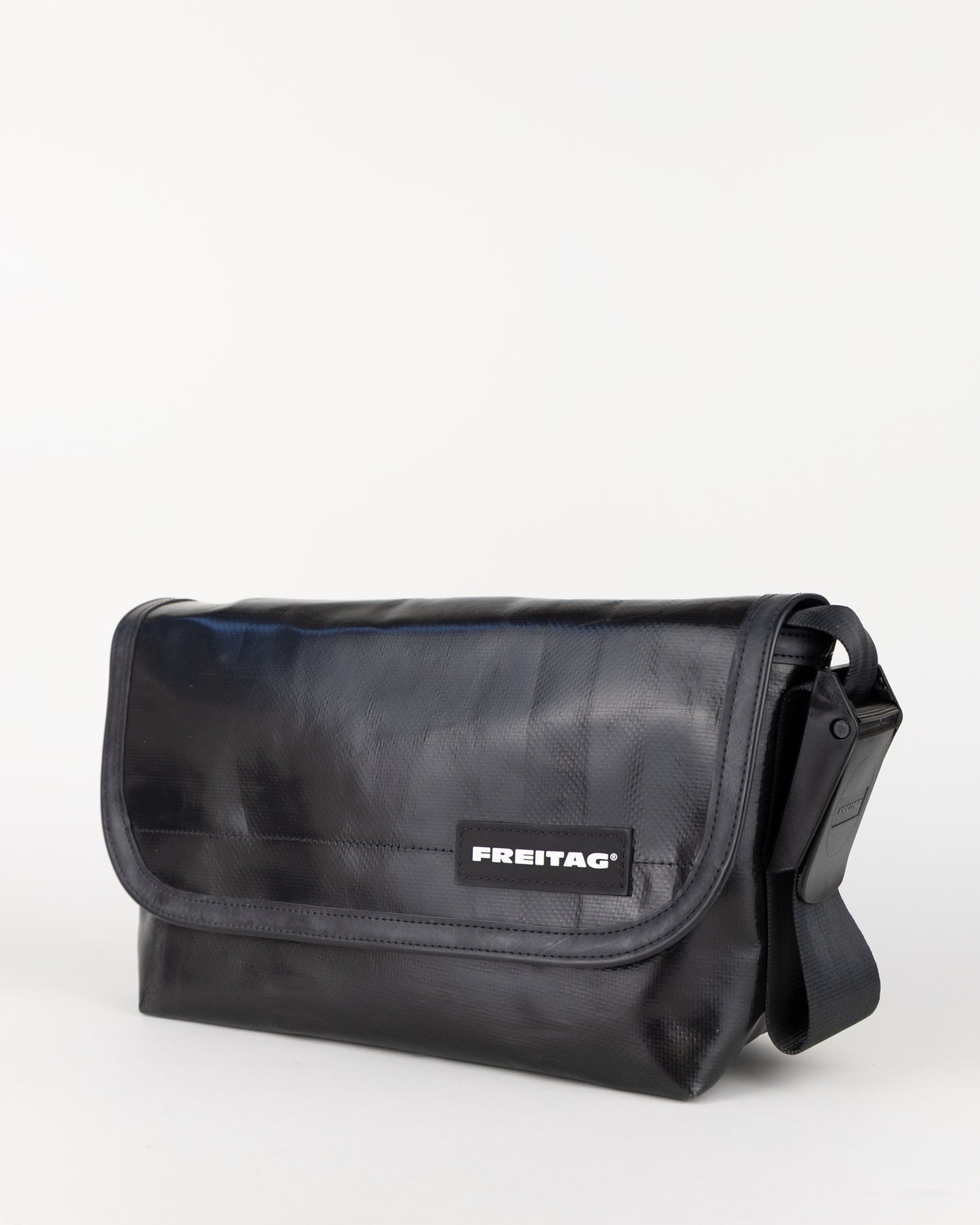 FREITAG "F41 HAWAII FIVE-O 4138340 Black"
