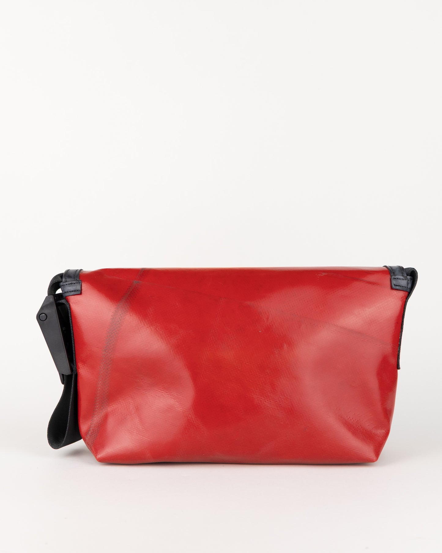 FREITAG "F41 HAWAII FIVE-O 4138435 Black/Red"