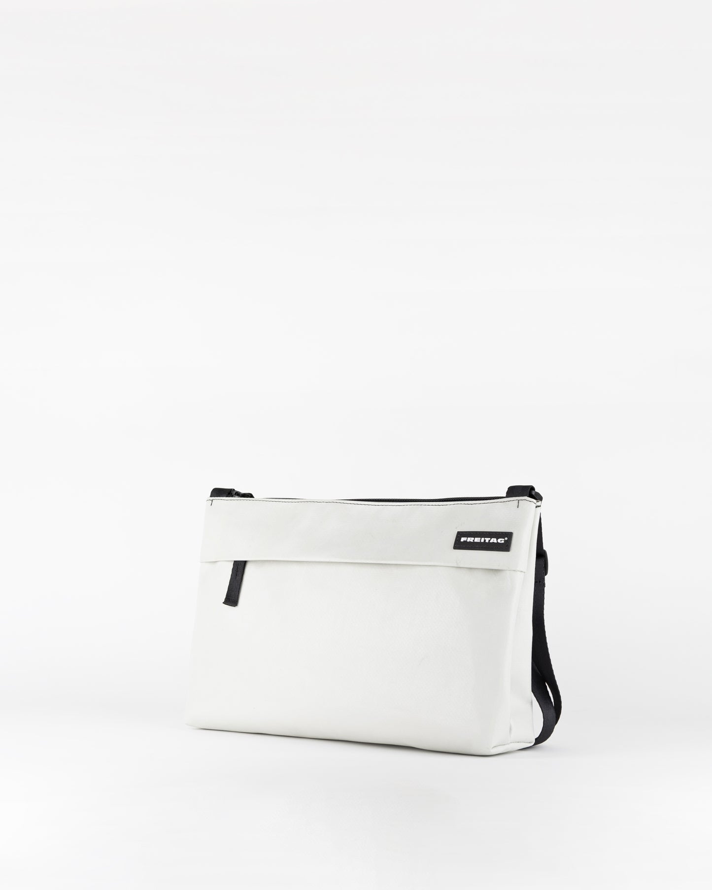 FREITAG "F553 LOU 3760085 White"