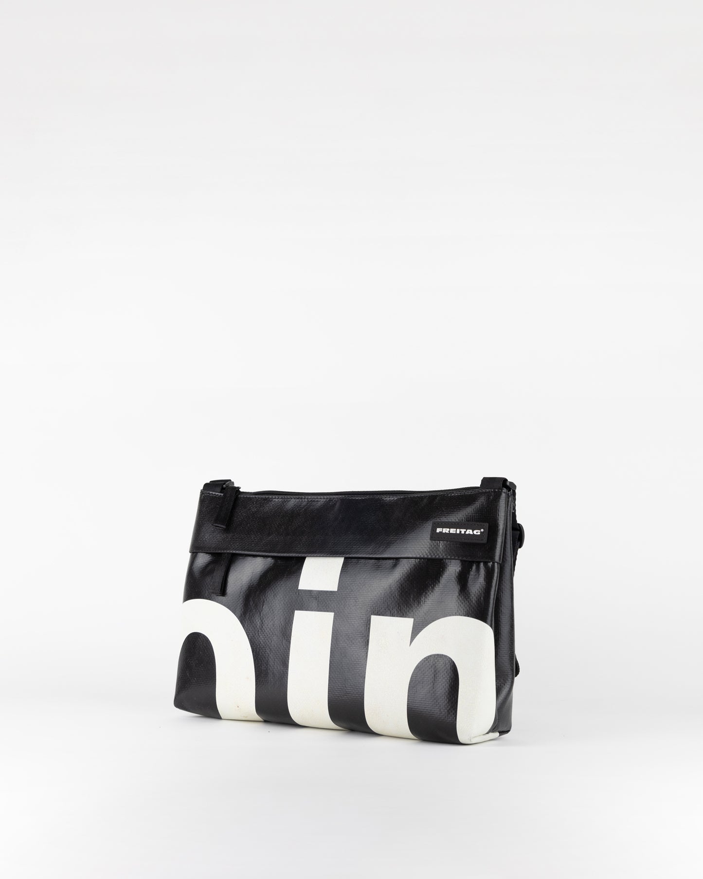 FREITAG "F553 LOU 3760175 Black/White"