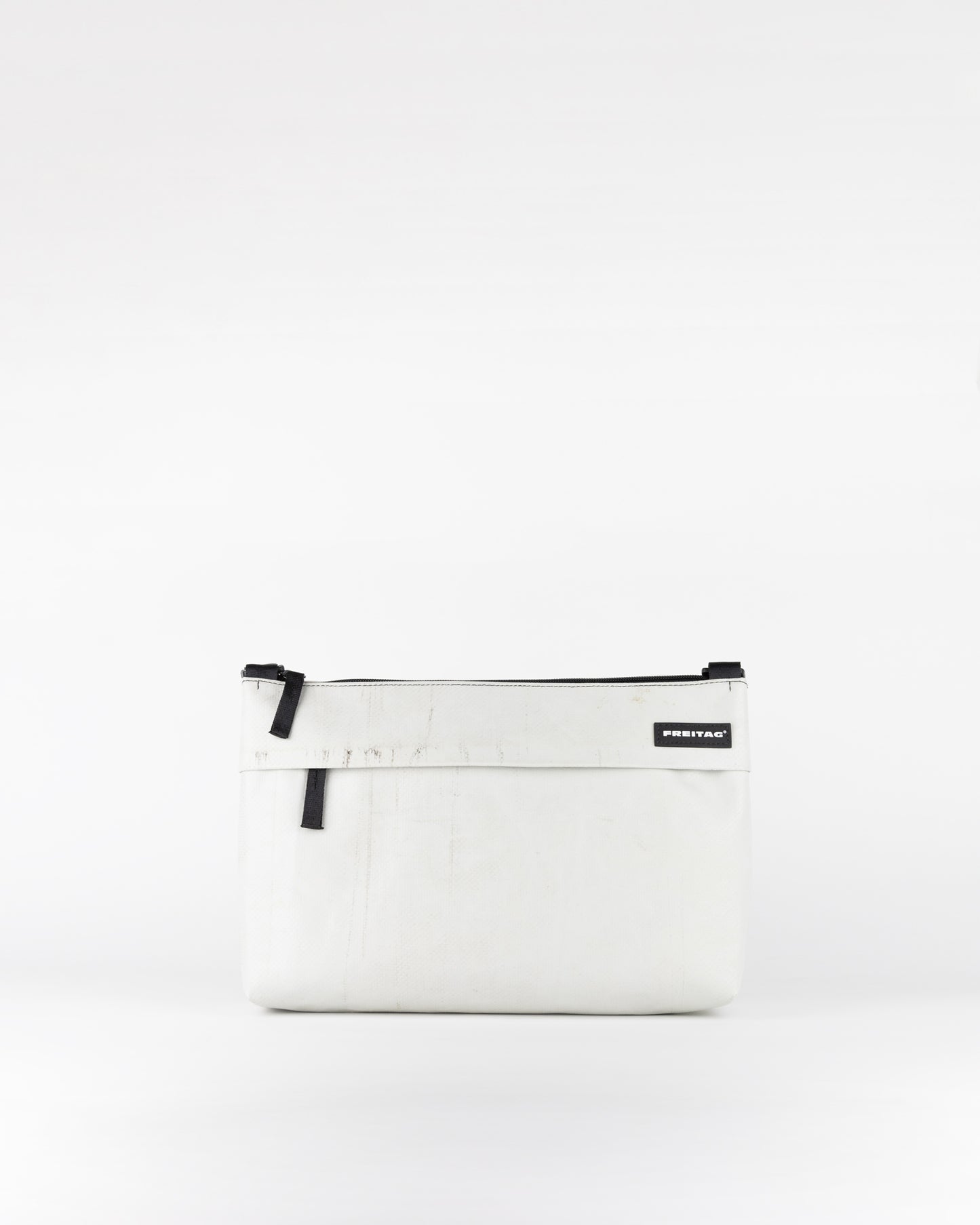 FREITAG "F553 LOU 4031972 White"