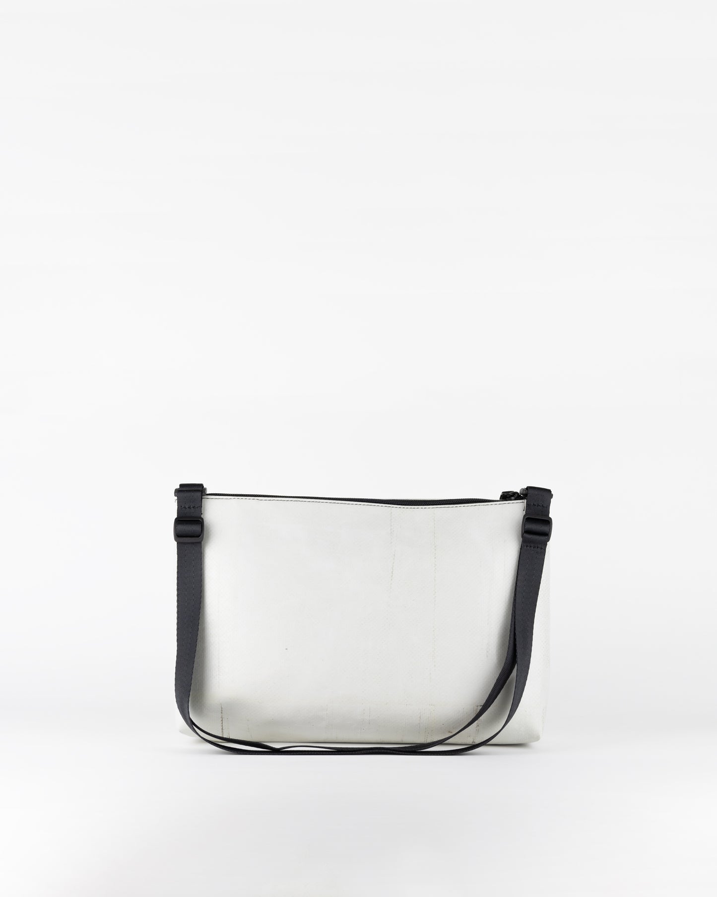 FREITAG "F553 LOU 4031972 White"