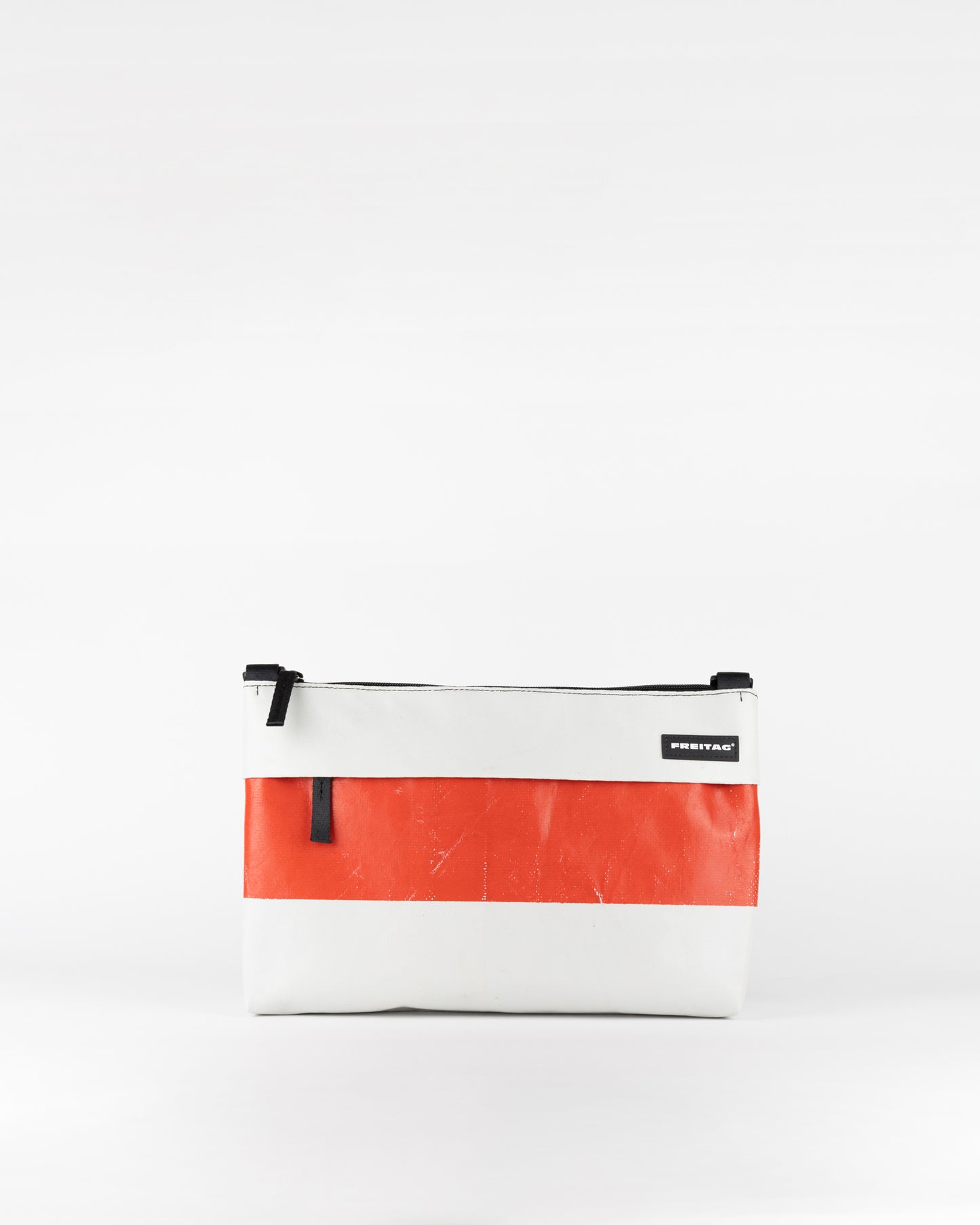 FREITAG "F553 LOU 4032077 White/Red"