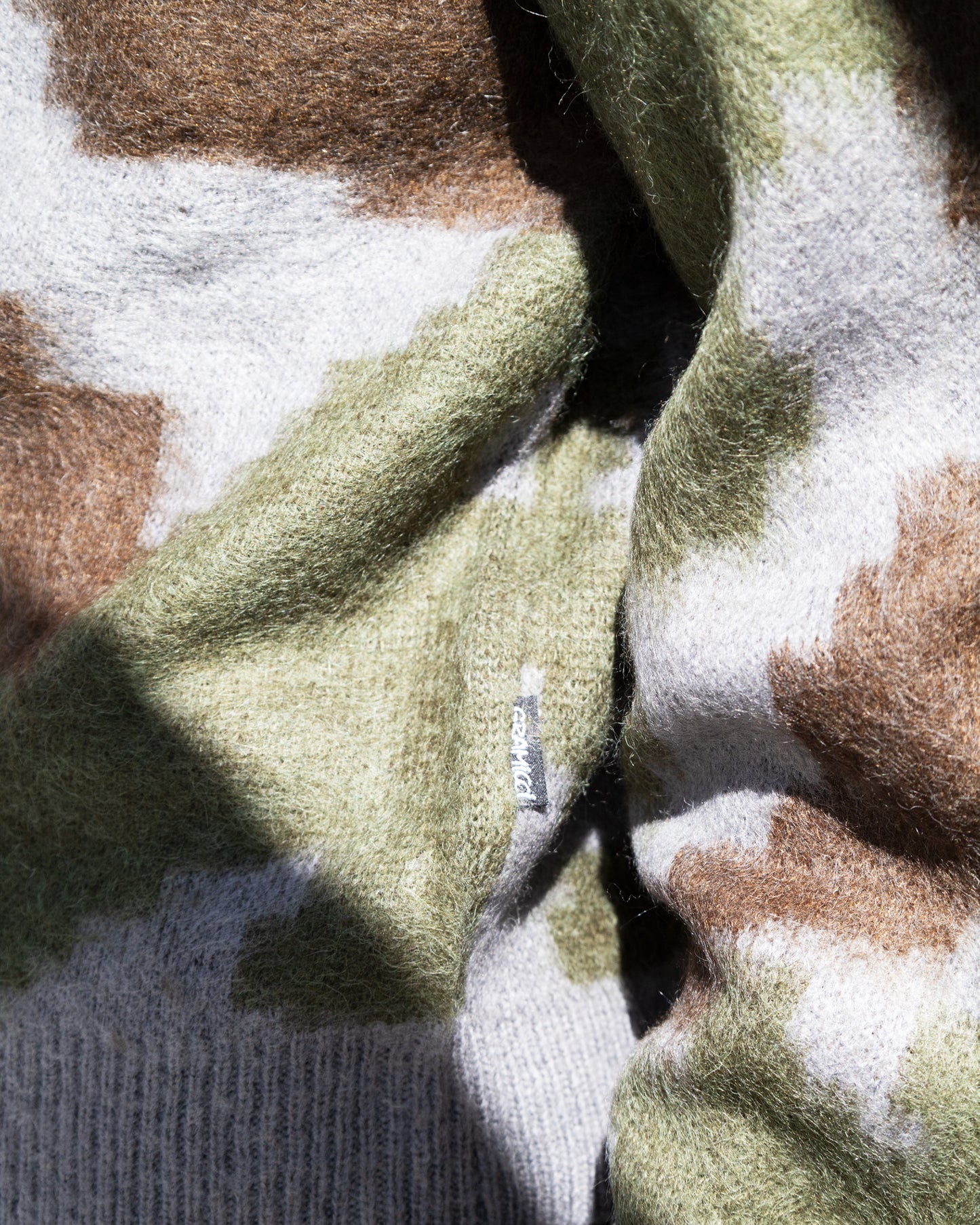 Gramicci "Mohair Sweater Jungle Digi Camo"