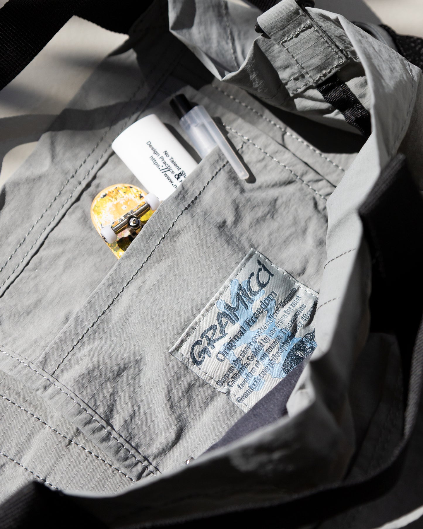 Gramicci "Nylon Packable Tote Grey"