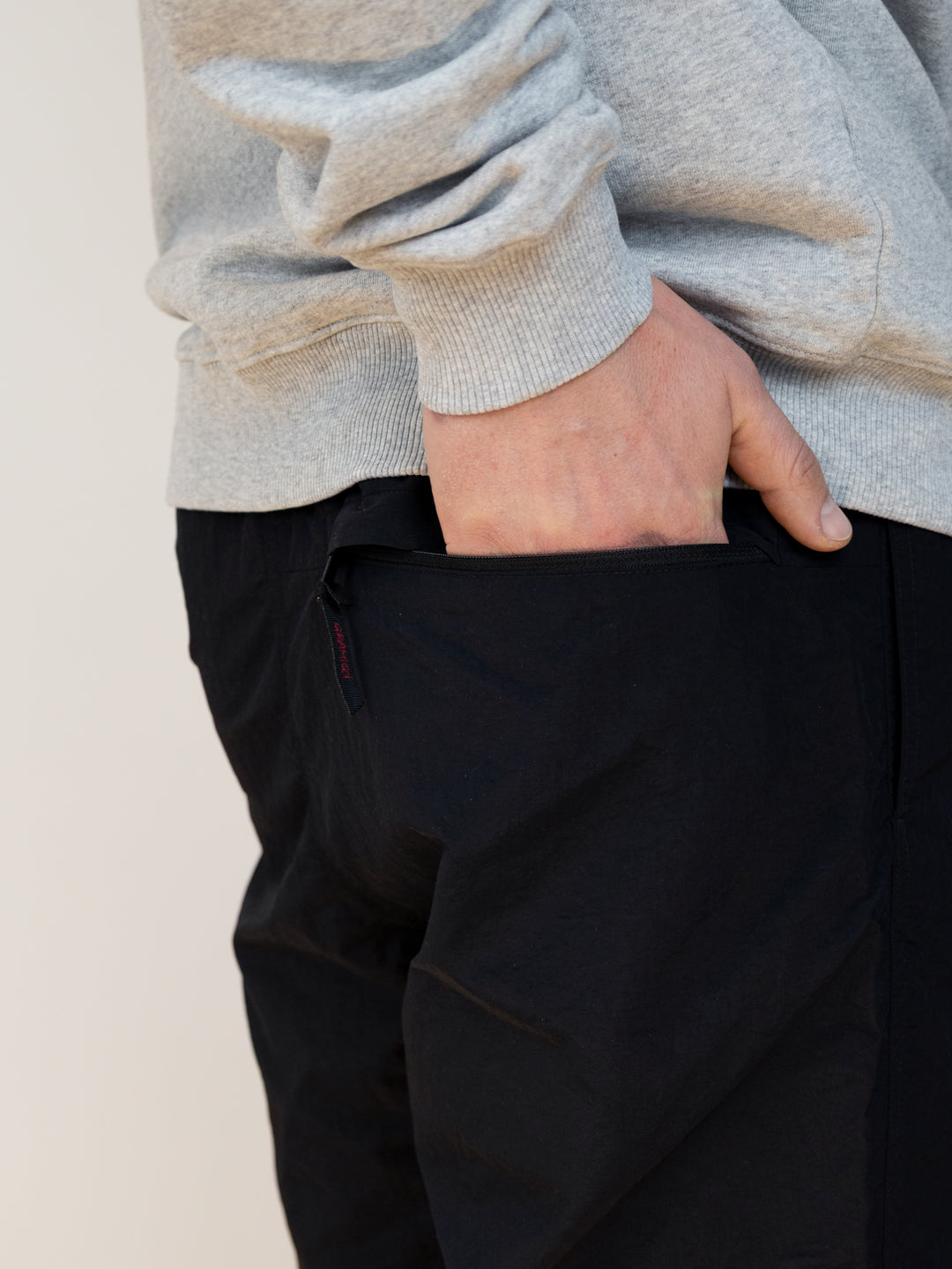 Gramicci "Nylon Packable G-Short Black"