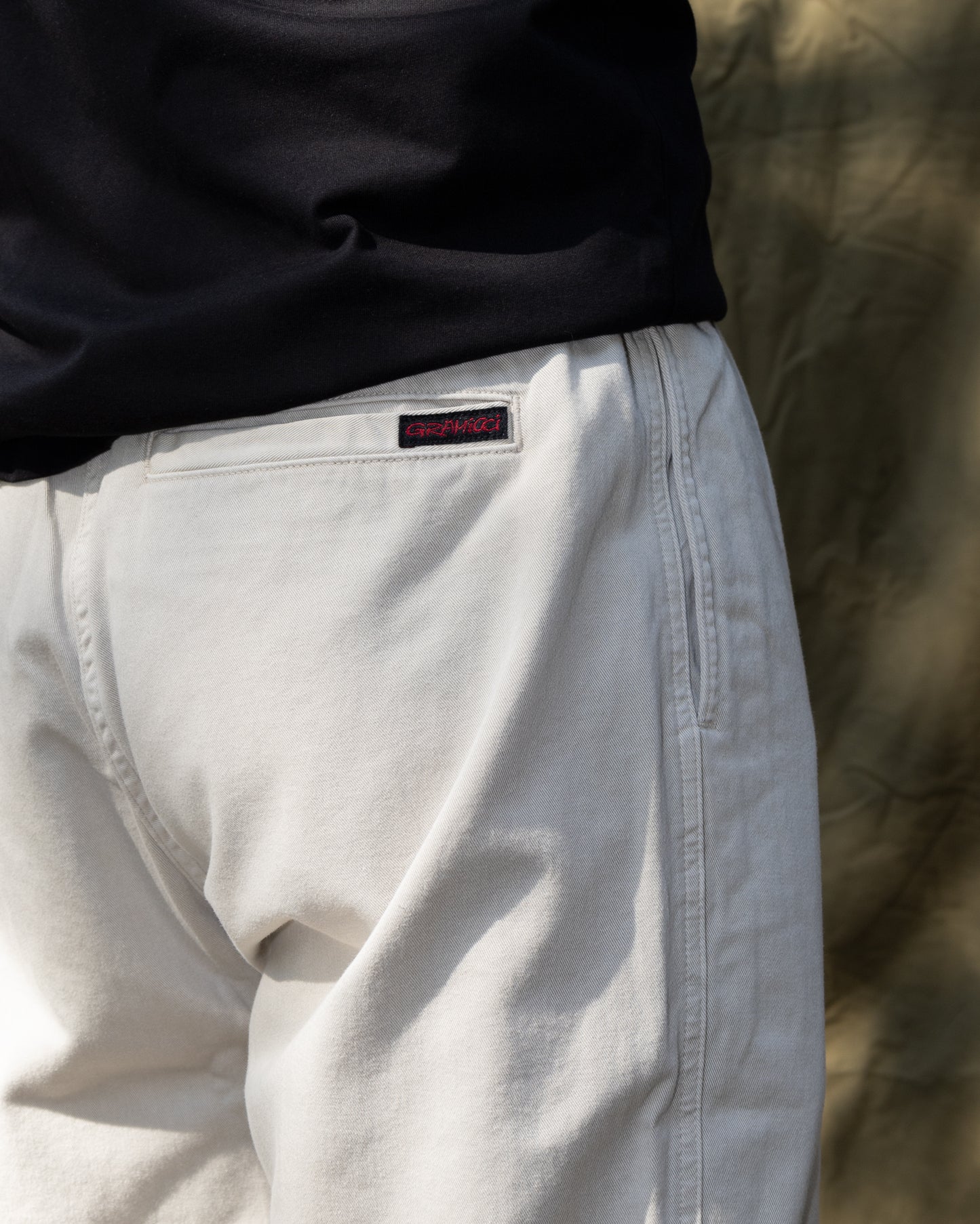 Gramicci "G-Pant Dune Pigment"