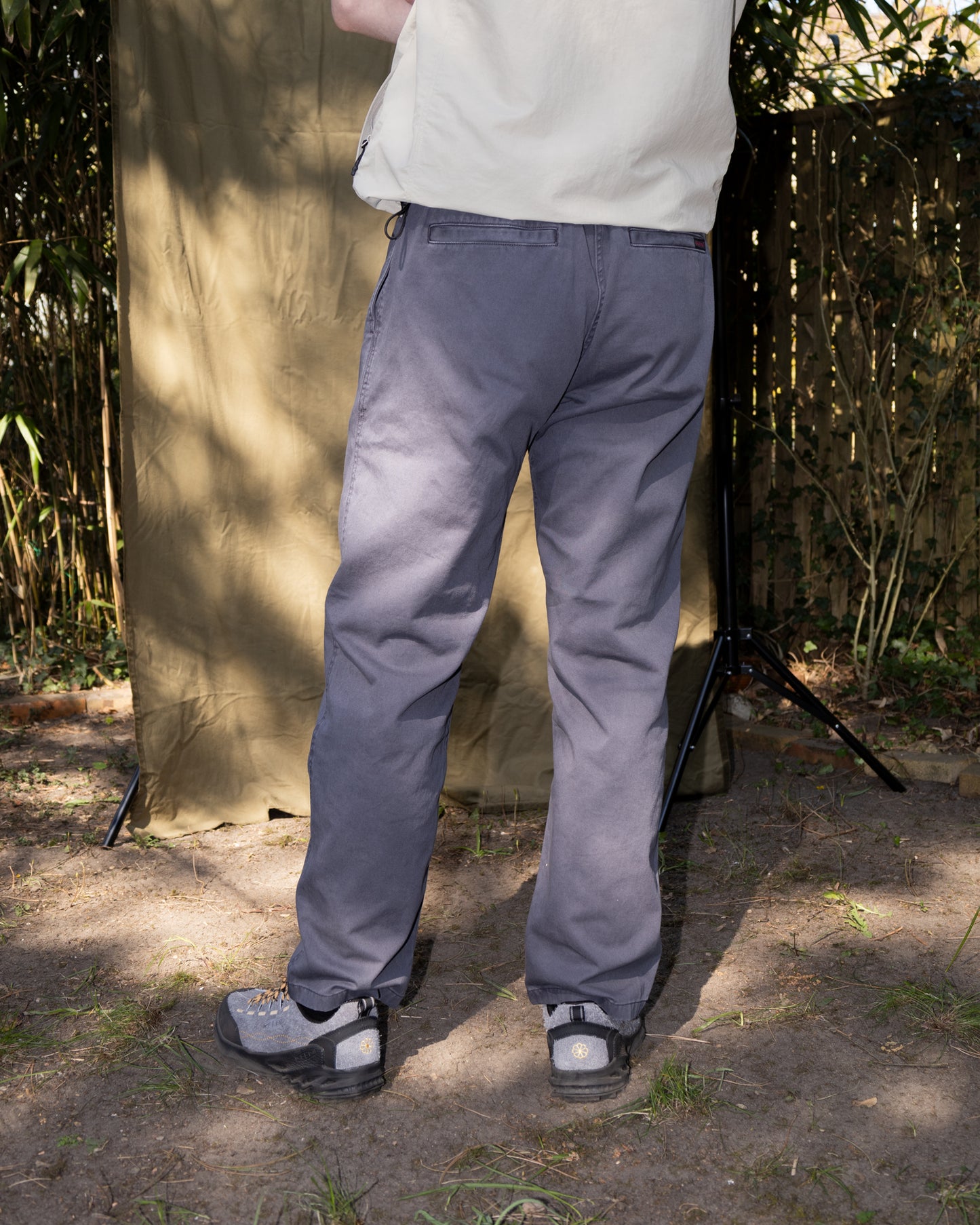 Gramicci "G-Pant Fossil Grey Pigment"