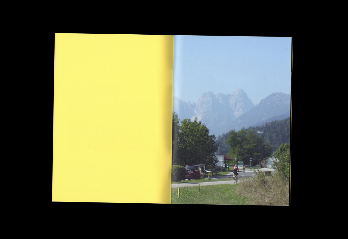 Moritz Lorenz "Holy Hardcore Ride" Zine