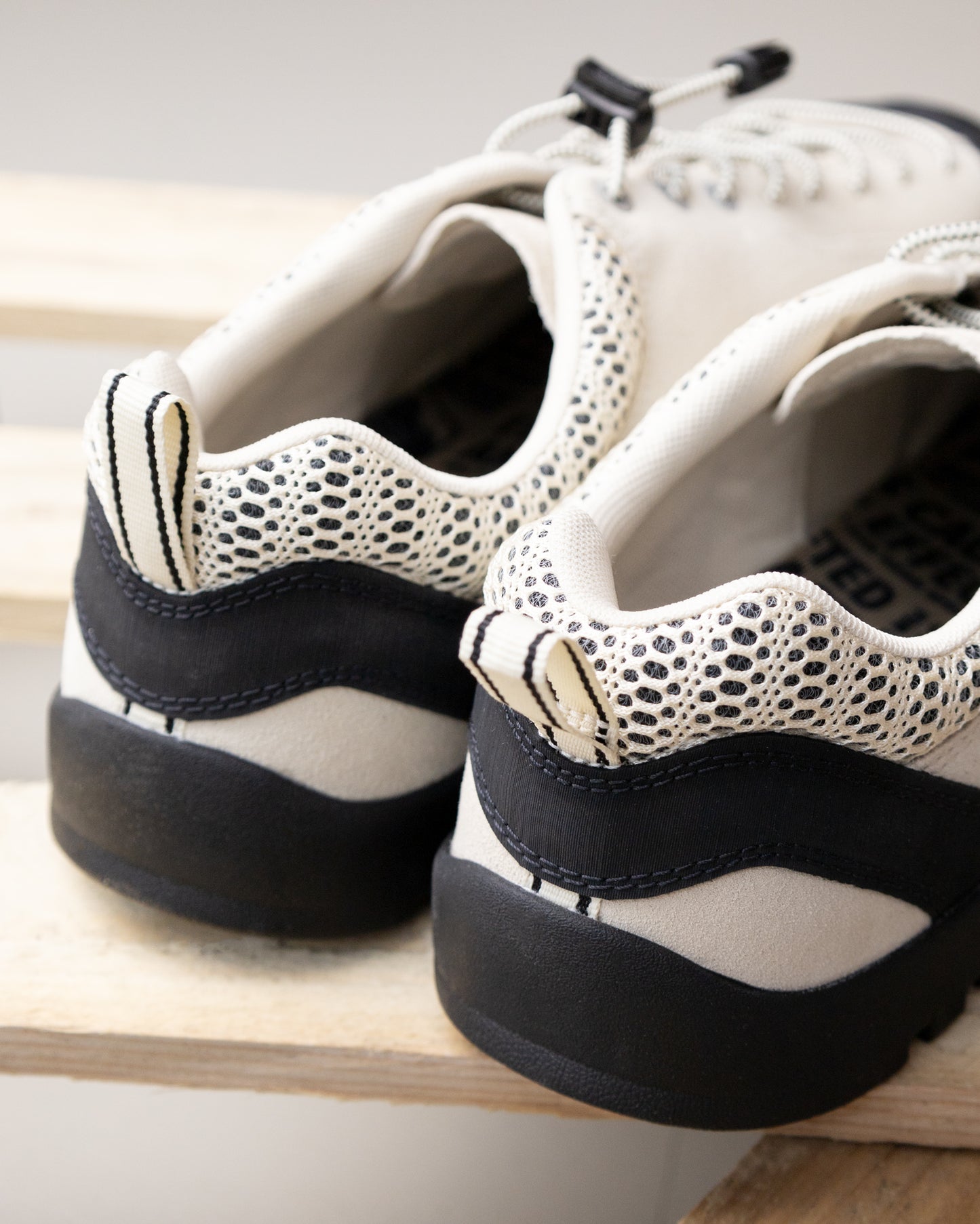 Keen "Jasper Rocks SP - Birch/Black"