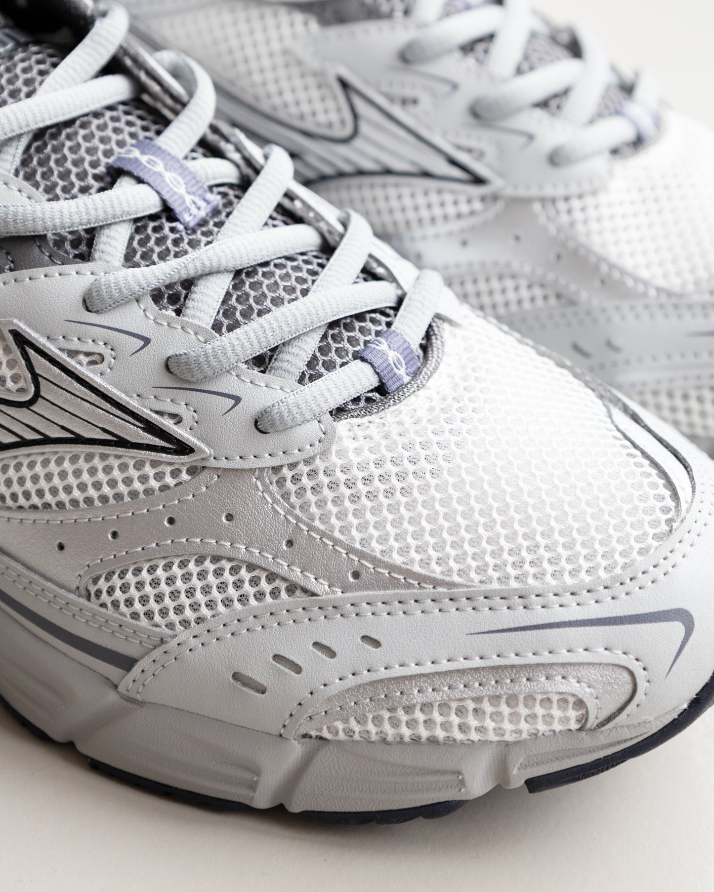 Mizuno "MXR SPORT Nimbus Cloud/Silver/Silver"