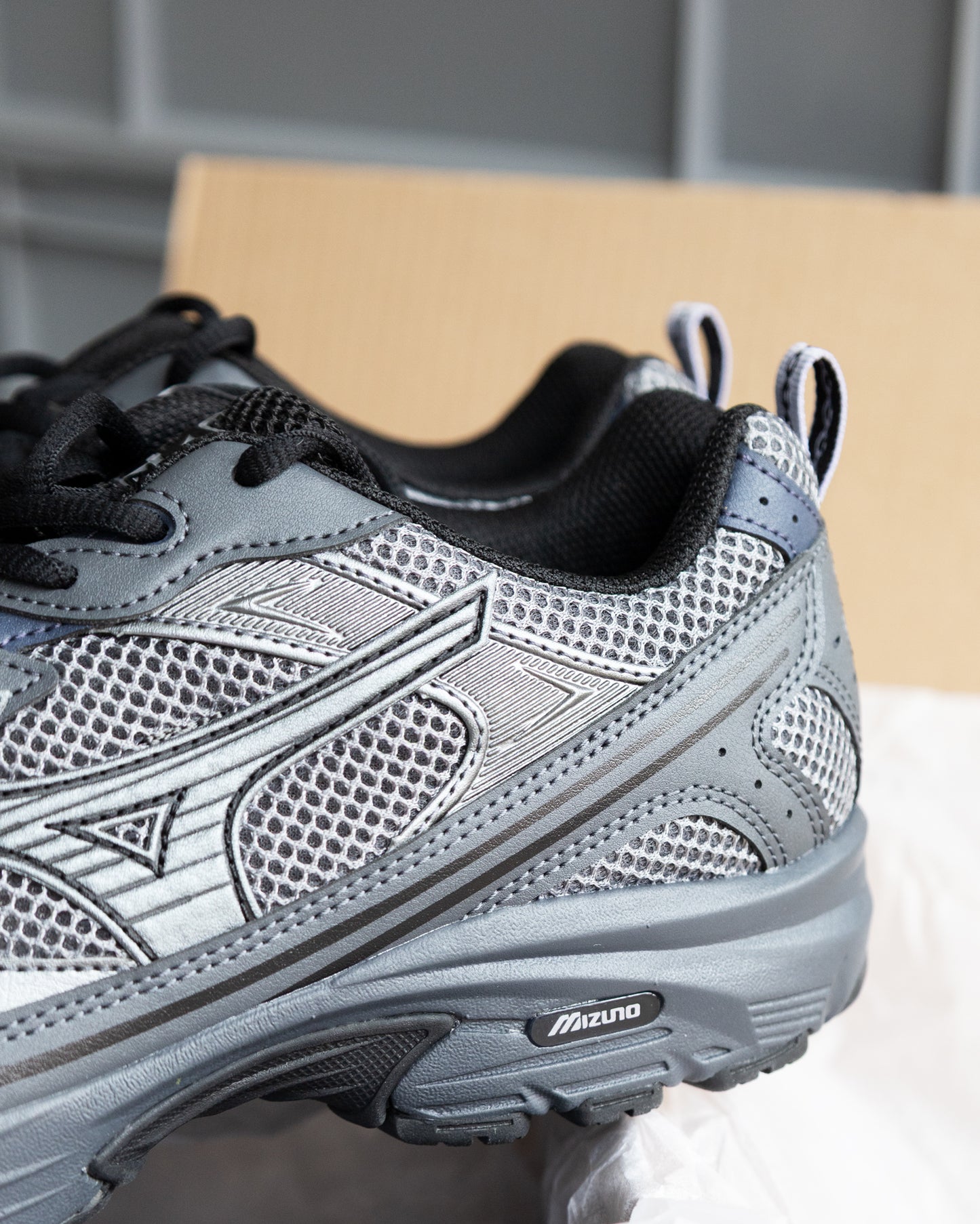 Mizuno "MXR SPORT Quiet Shade/Silver/Iron Gate"