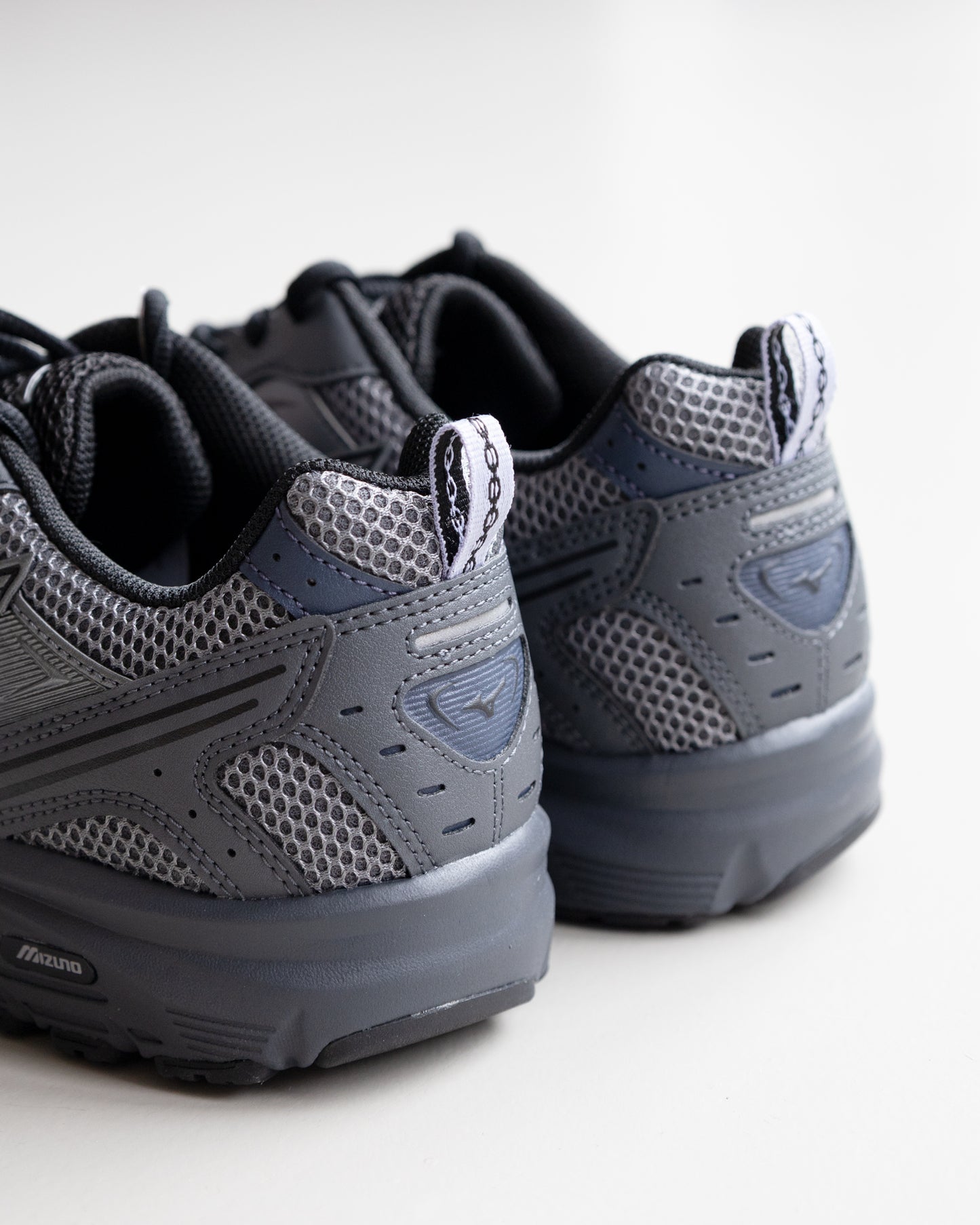 Mizuno "MXR SPORT Quiet Shade/Silver/Iron Gate"
