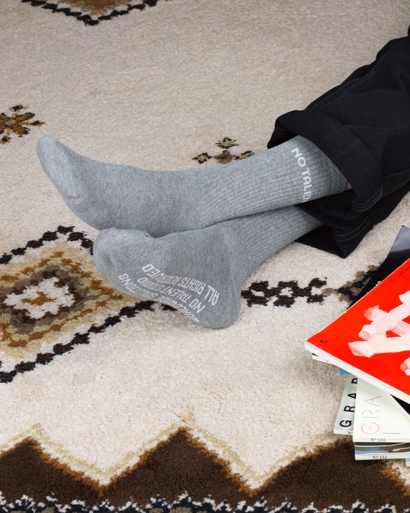 No Talent Studio "Basic Socks Grey Melange"