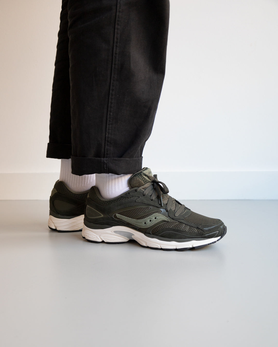 Saucony "Progrid Omni 9 Premium - Green"