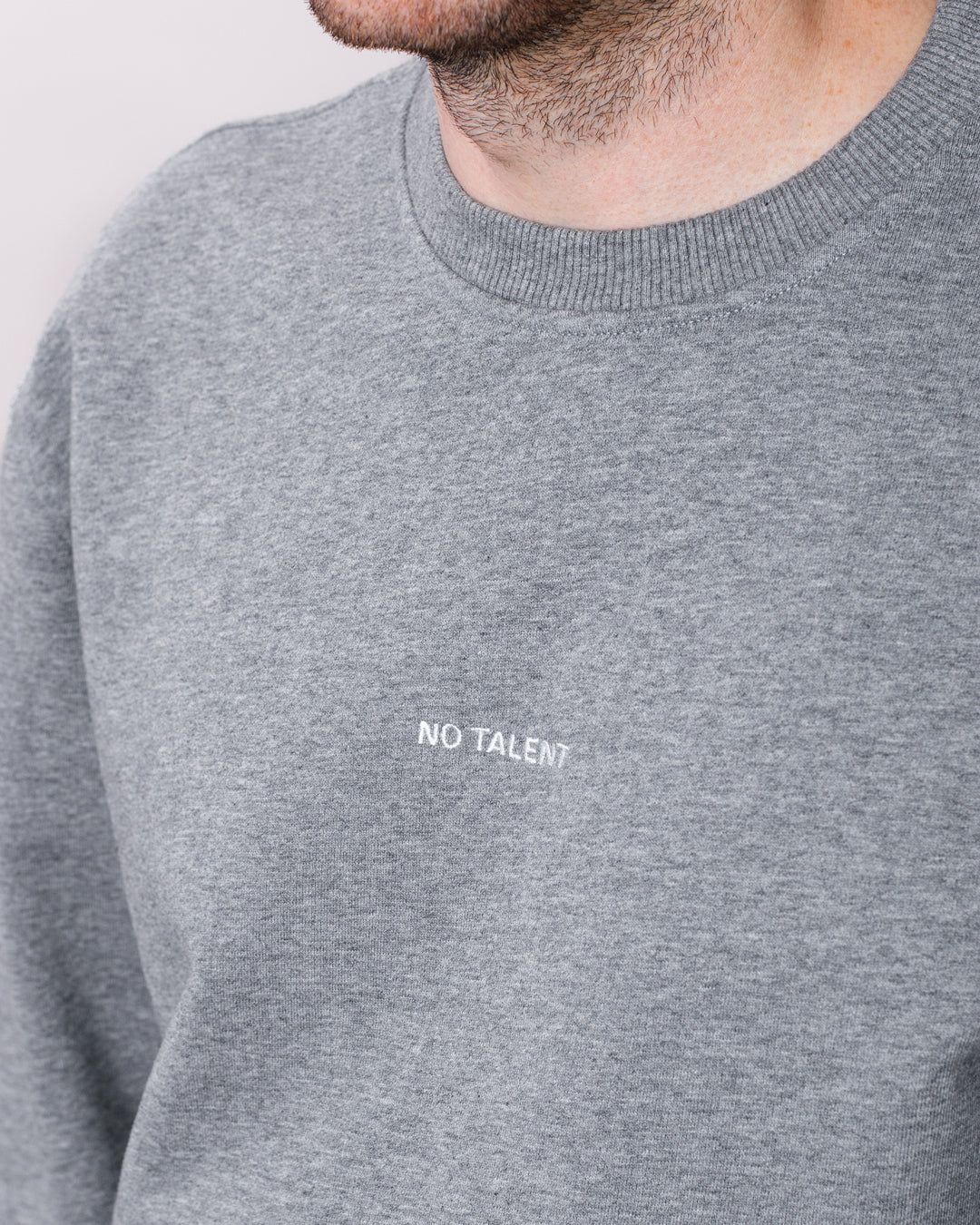 No Talent Studio "Basic Sweater (Sports Grey & White)"