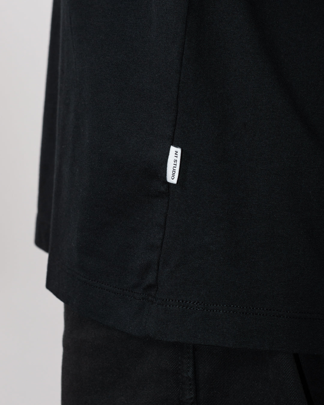 No Talent Studio "WWS Black LS"