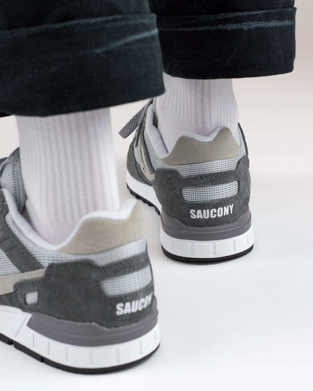 Saucony "Shadow 5000 Gray/Silver"