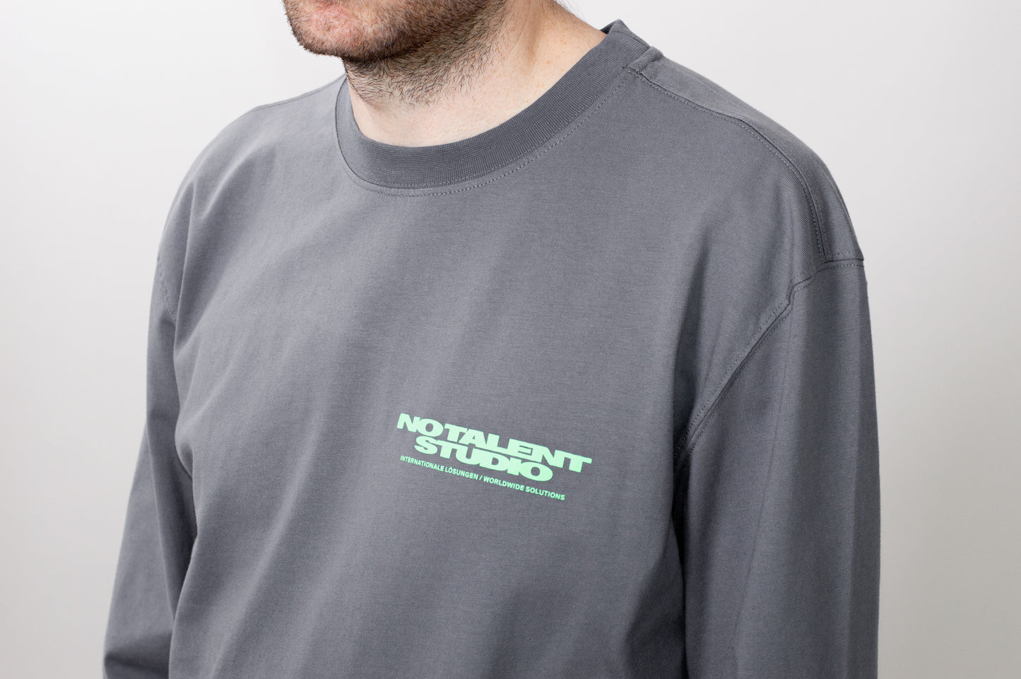 No Talent Studio "WWS Grey LS"