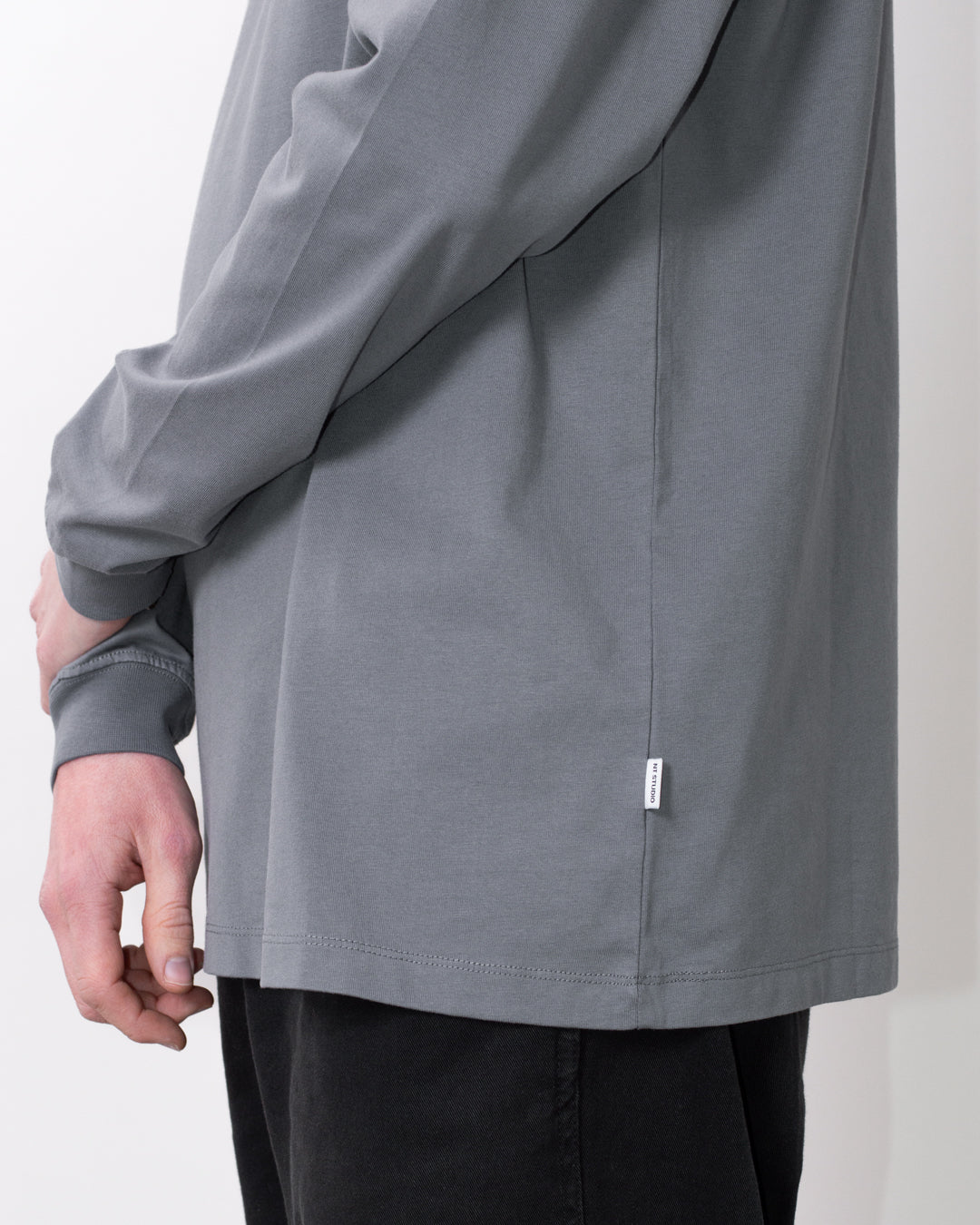 No Talent Studio "WWS Grey LS"