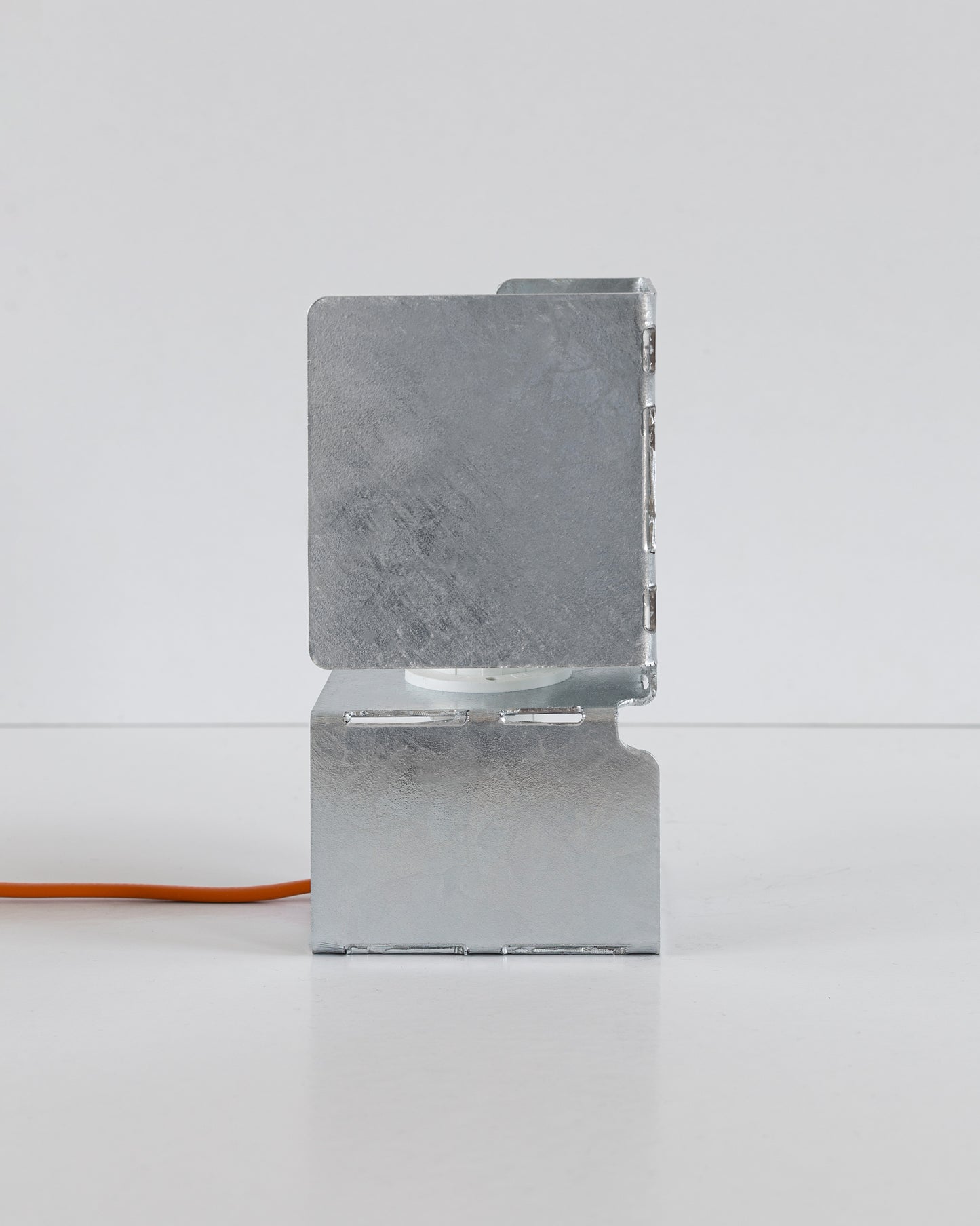 Leuys "Foldable Lamp"