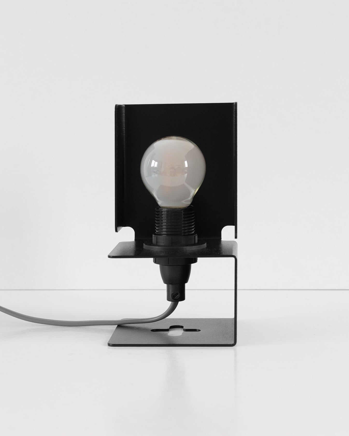Leuys "Folded Lamp"