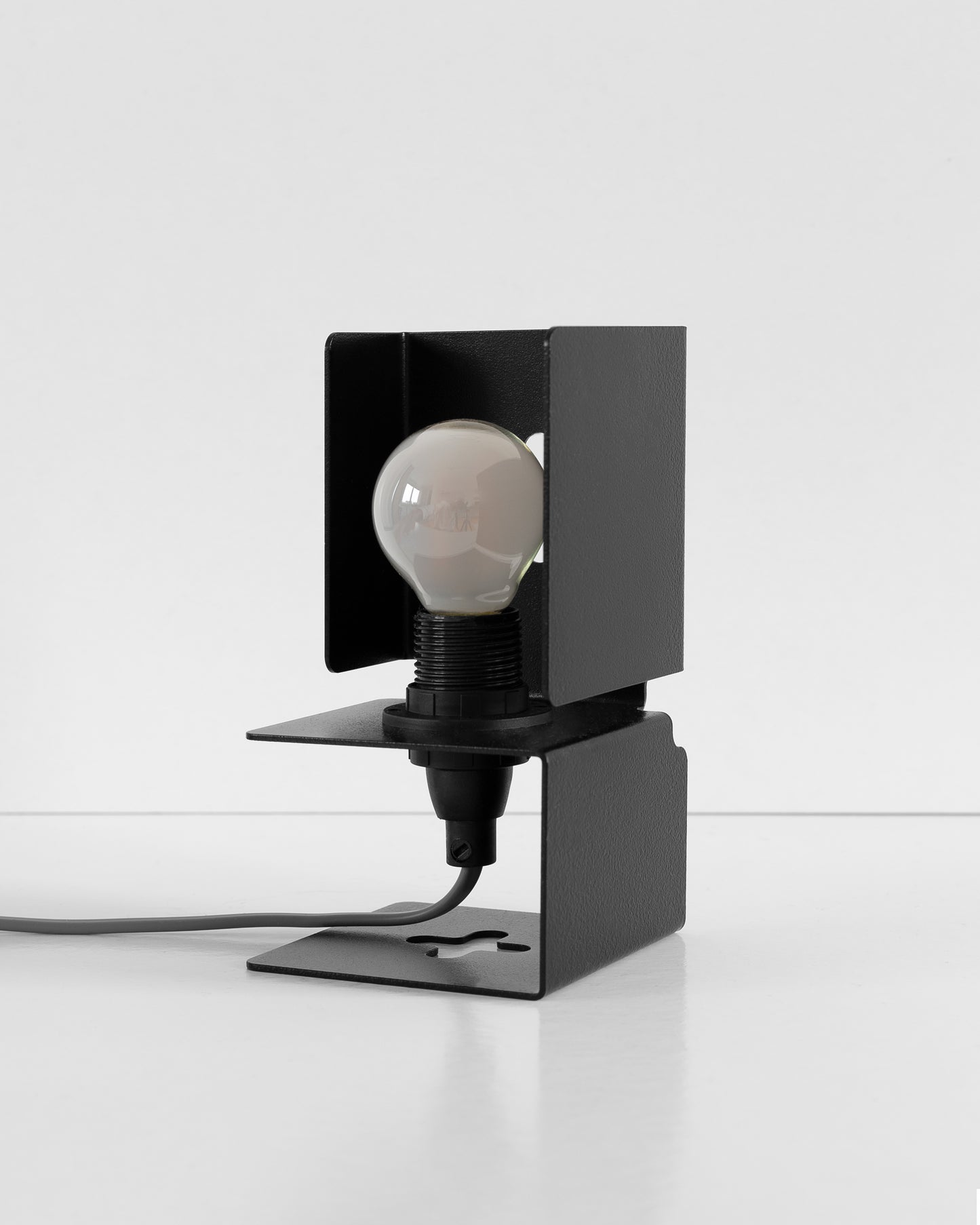 Leuys "Folded Lamp"