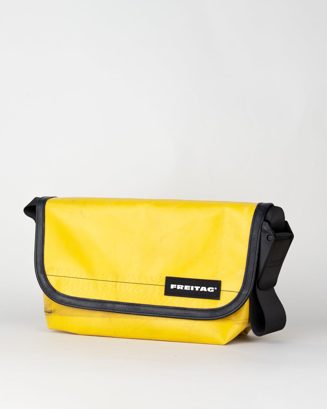 FREITAG "F41 HAWAII FIVE-O 3724723 Yellow"