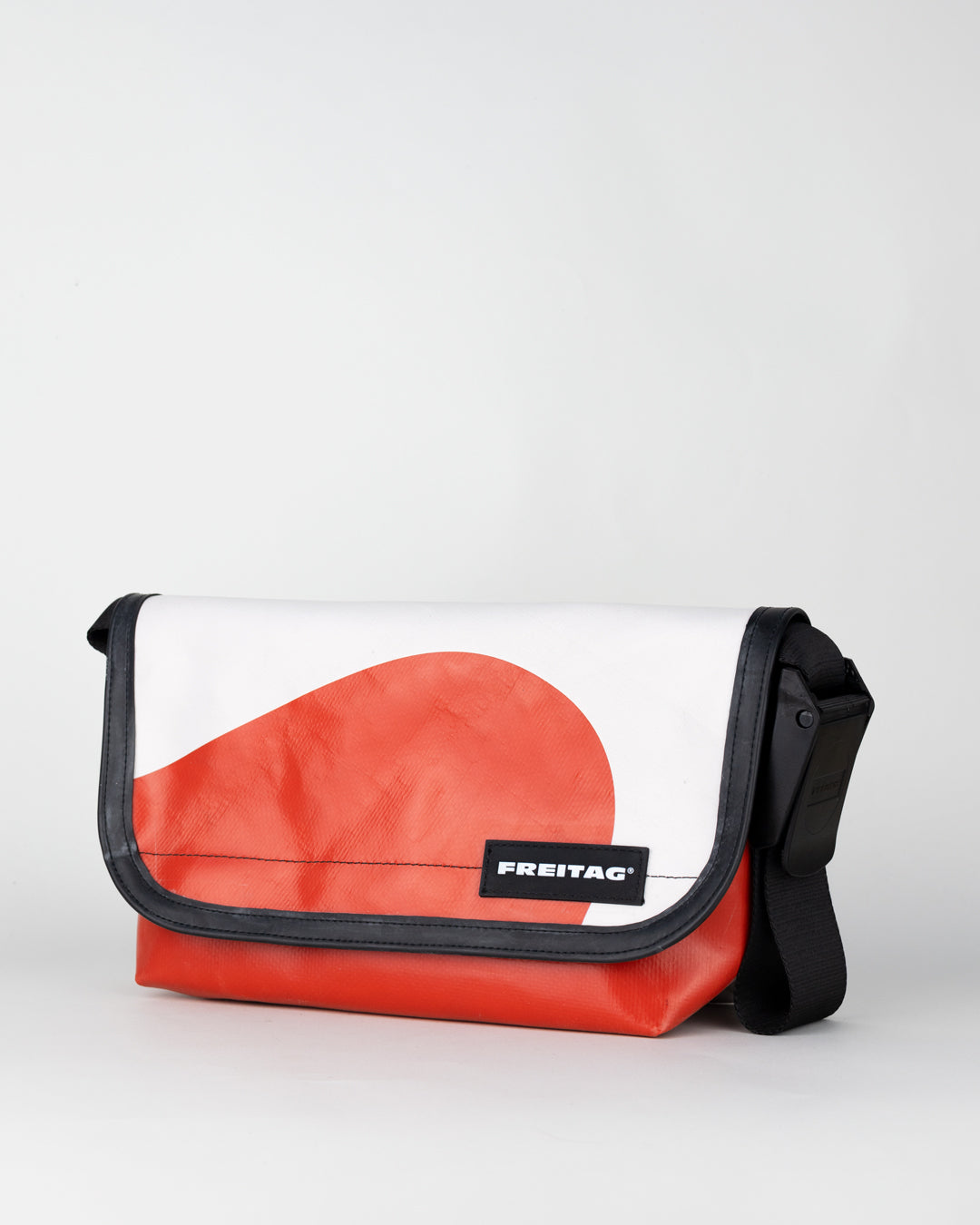 FREITAG "F41 HAWAII FIVE-O 4235919 Red/White"
