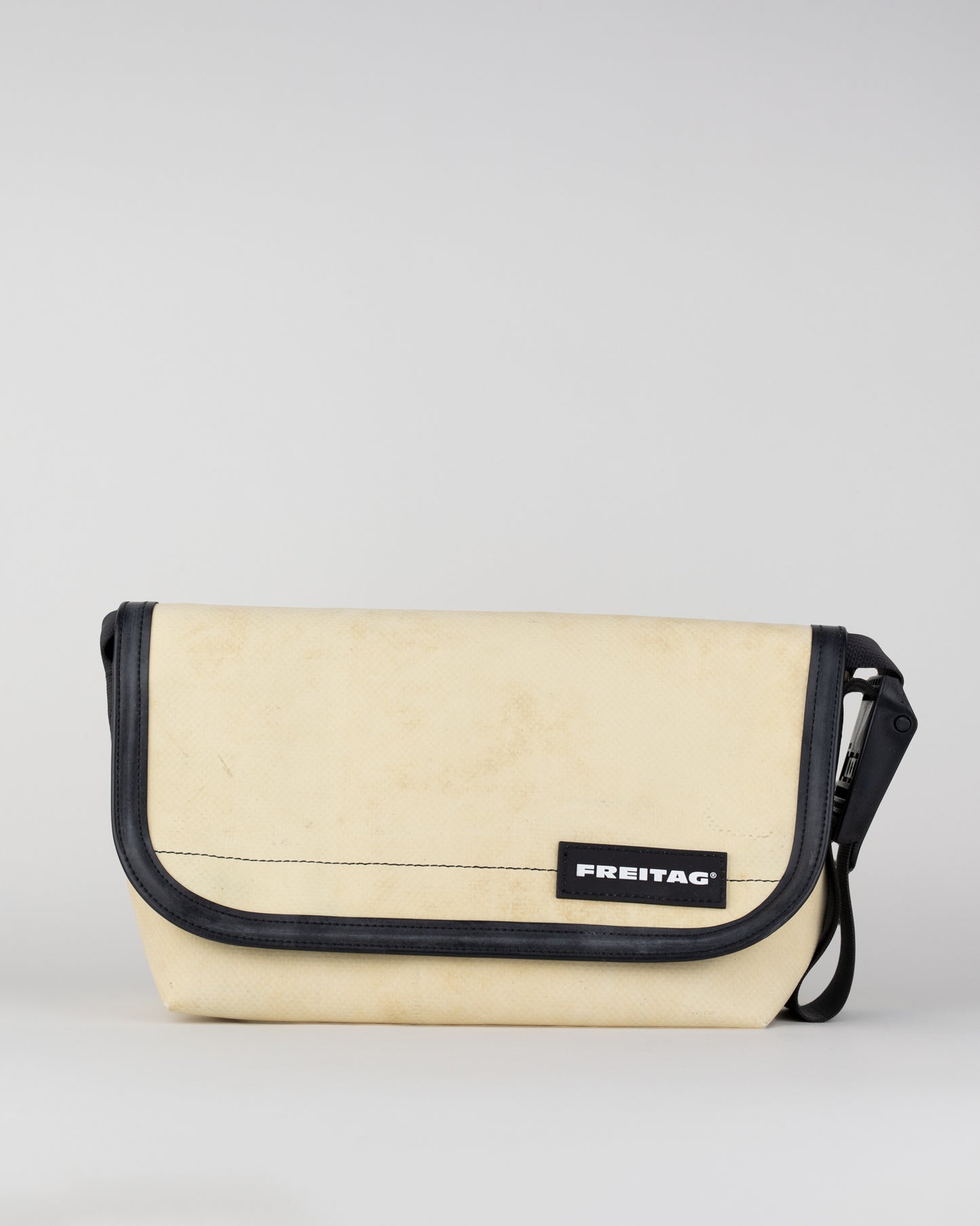 FREITAG "F41 HAWAII FIVE-O 4250059 Light Yellow"