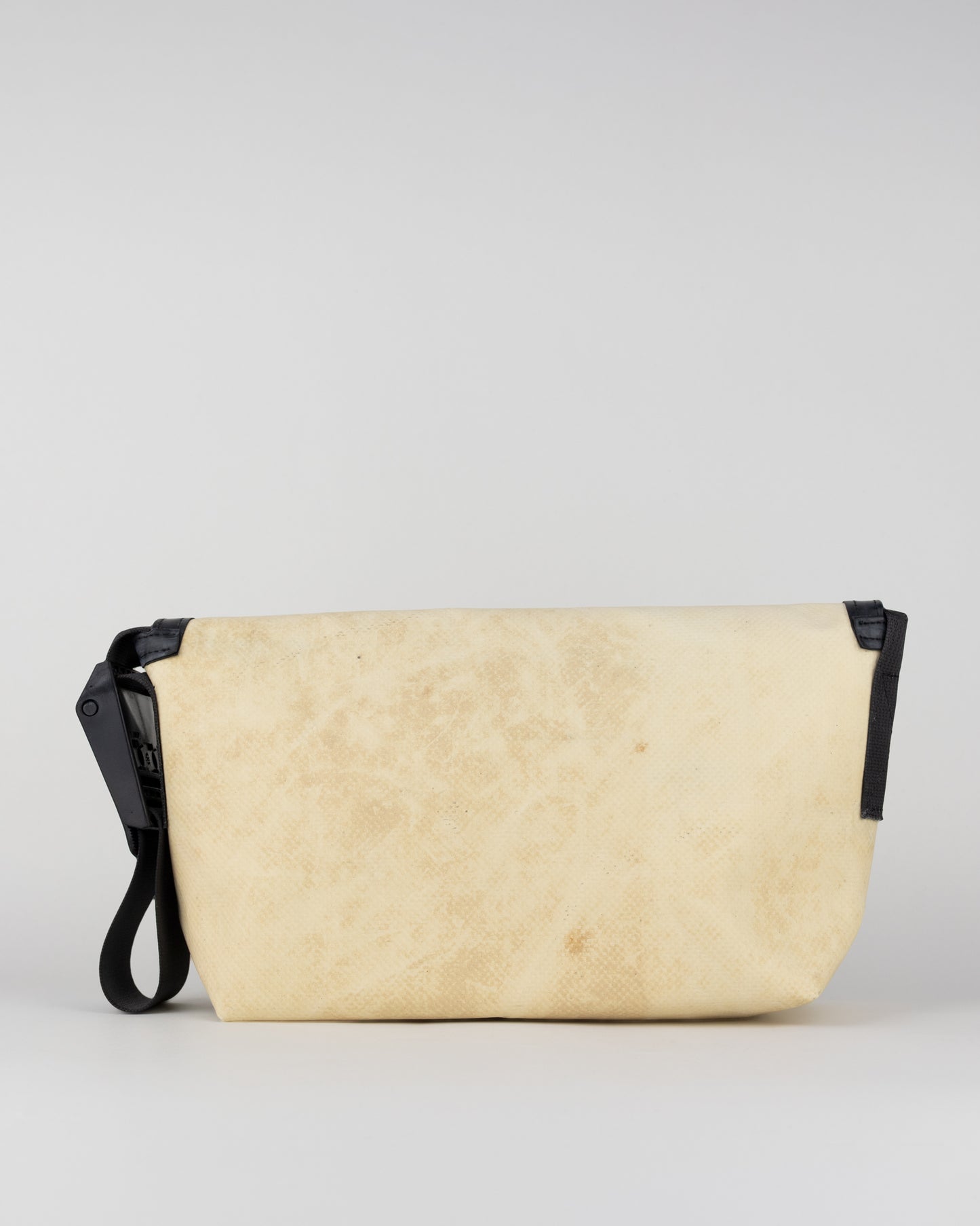 FREITAG "F41 HAWAII FIVE-O 4250059 Light Yellow"