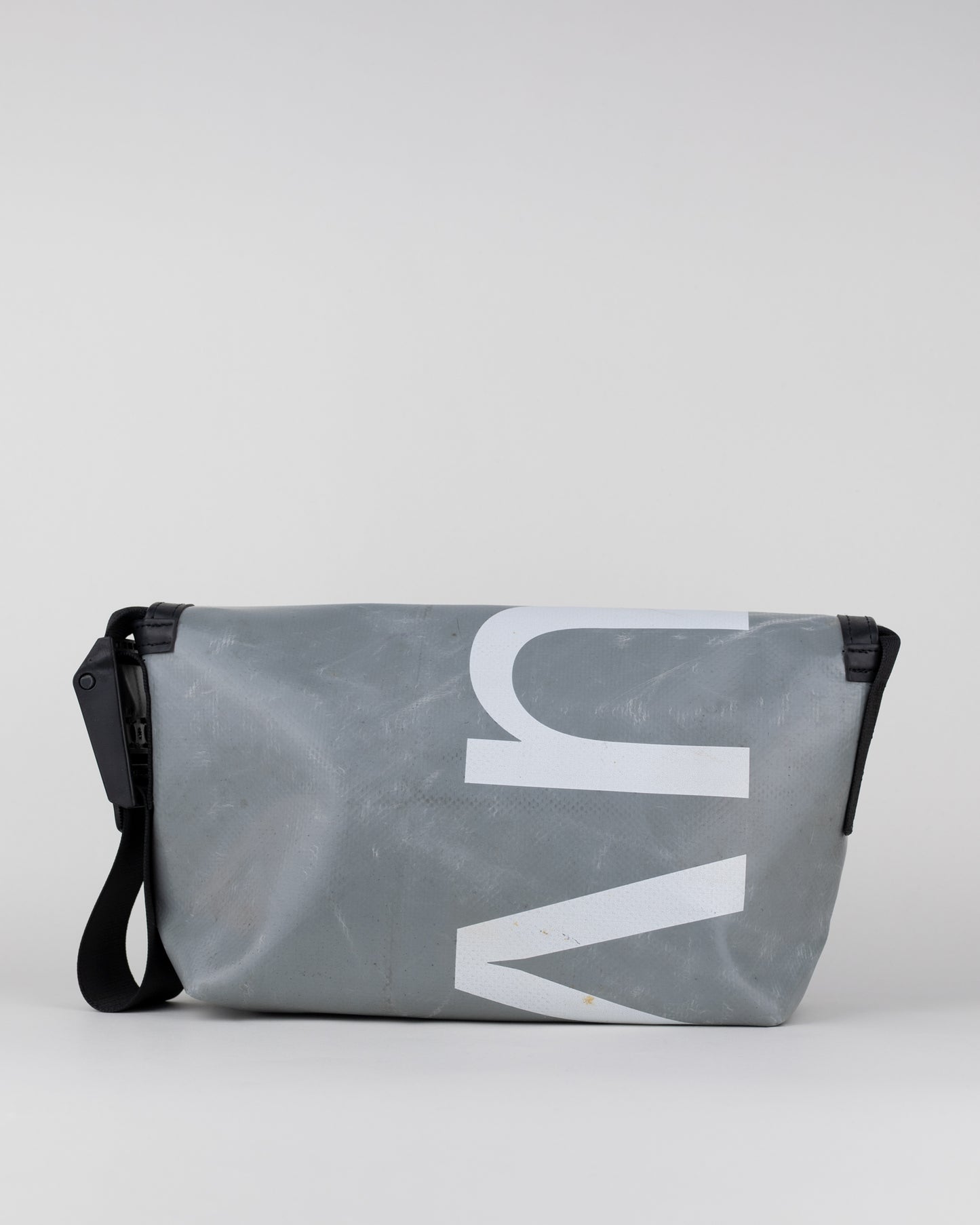 FREITAG "F41 HAWAII FIVE-O 4251572 Grey/White"