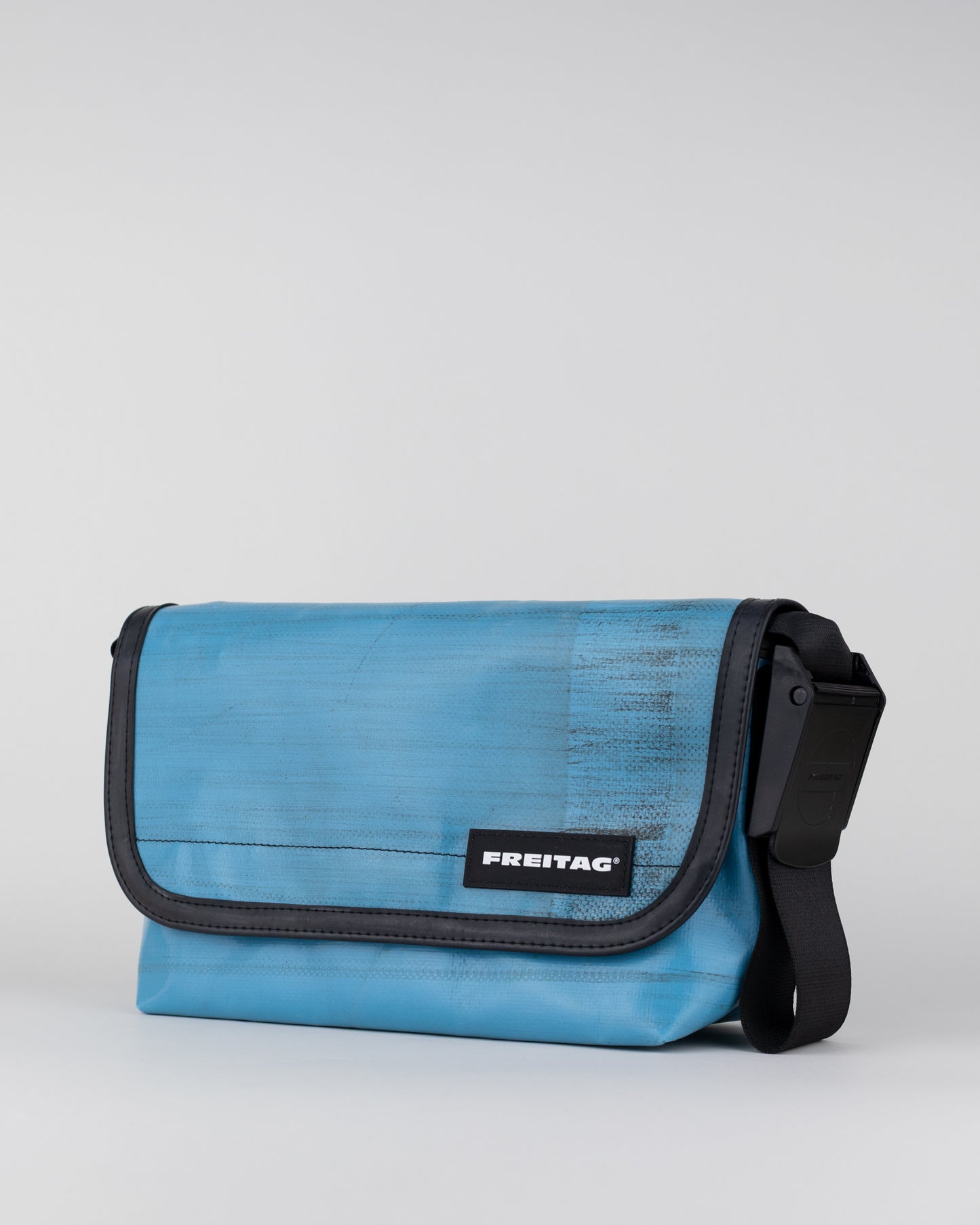 FREITAG "F41 HAWAII FIVE-O 4251688 Blue"