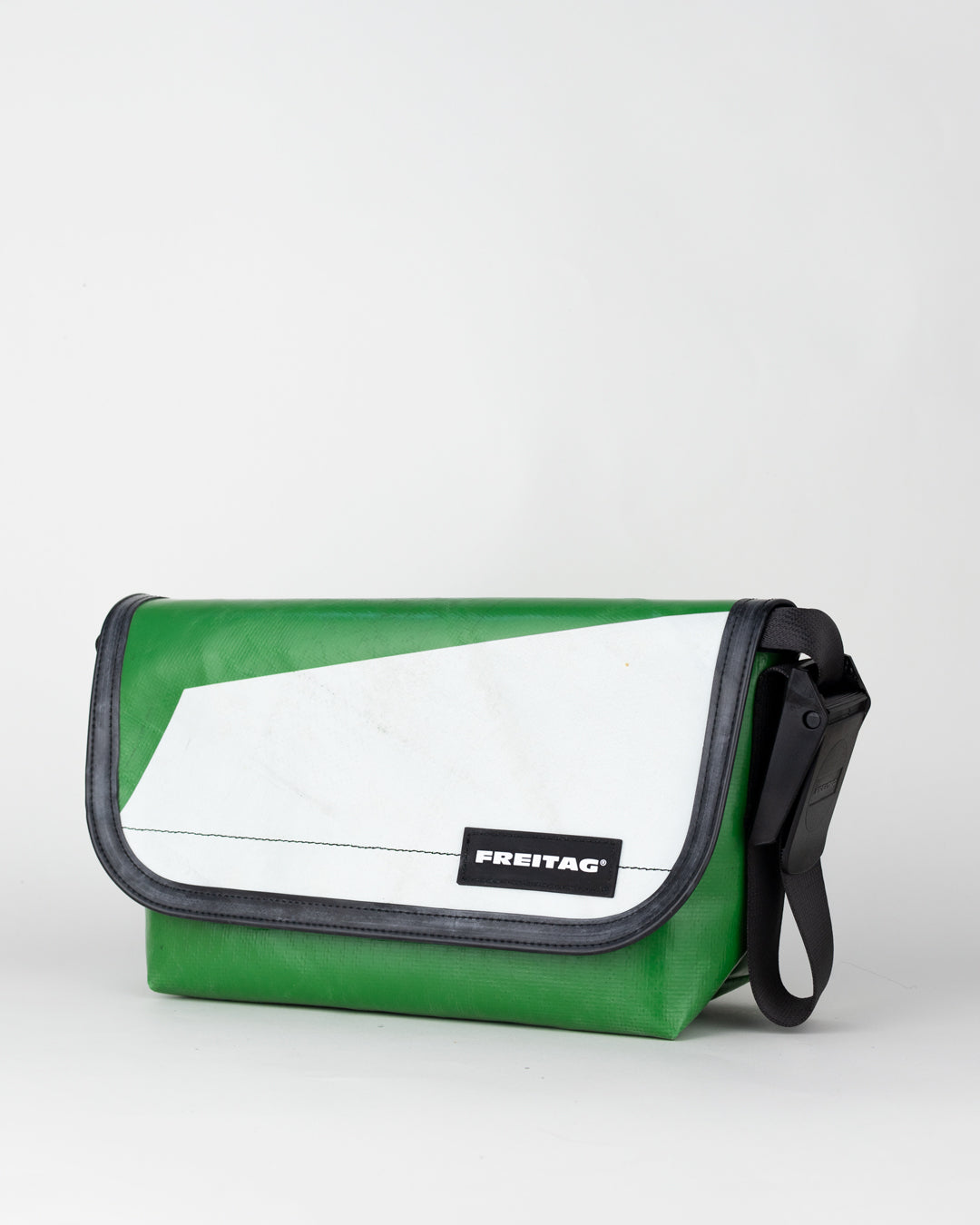 FREITAG "F41 HAWAII FIVE-O 4258369 Green/White"