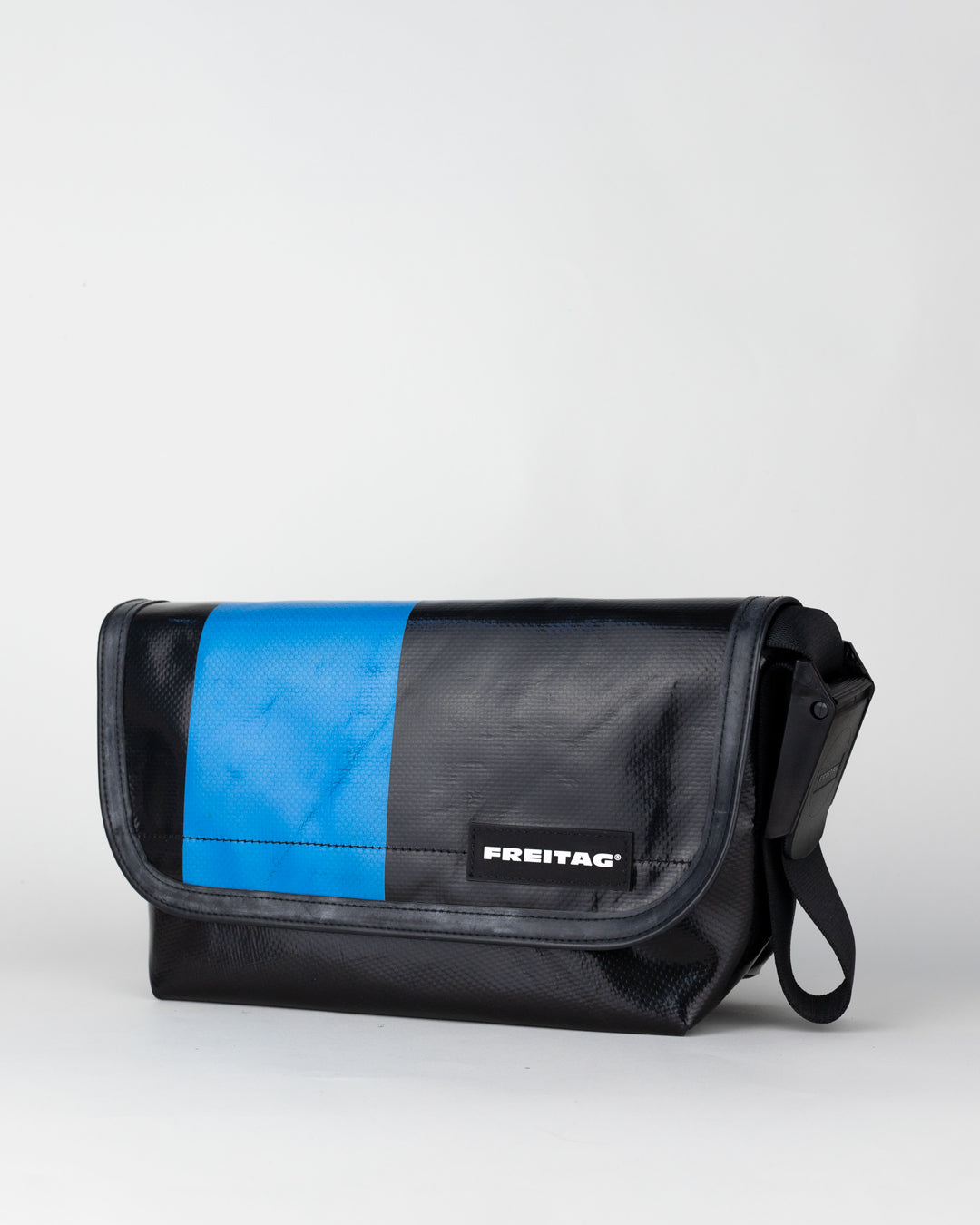 FREITAG "F41 HAWAII FIVE-O 4374530 Blue/Black"