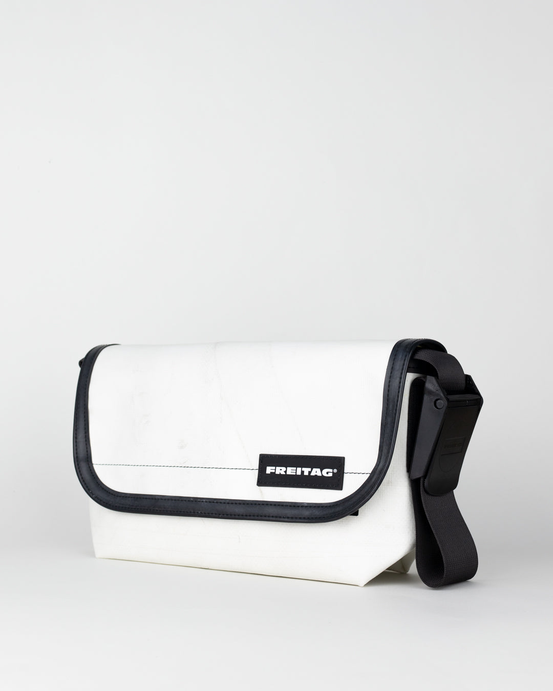FREITAG "F41 HAWAII FIVE-O 4374562 White"