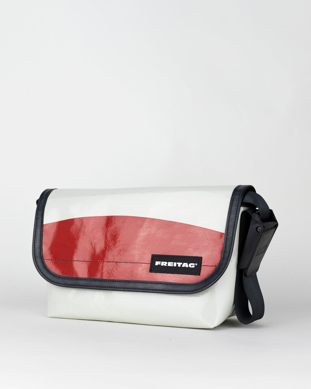 FREITAG "F41 HAWAII FIVE-O 4374632 Red/White"