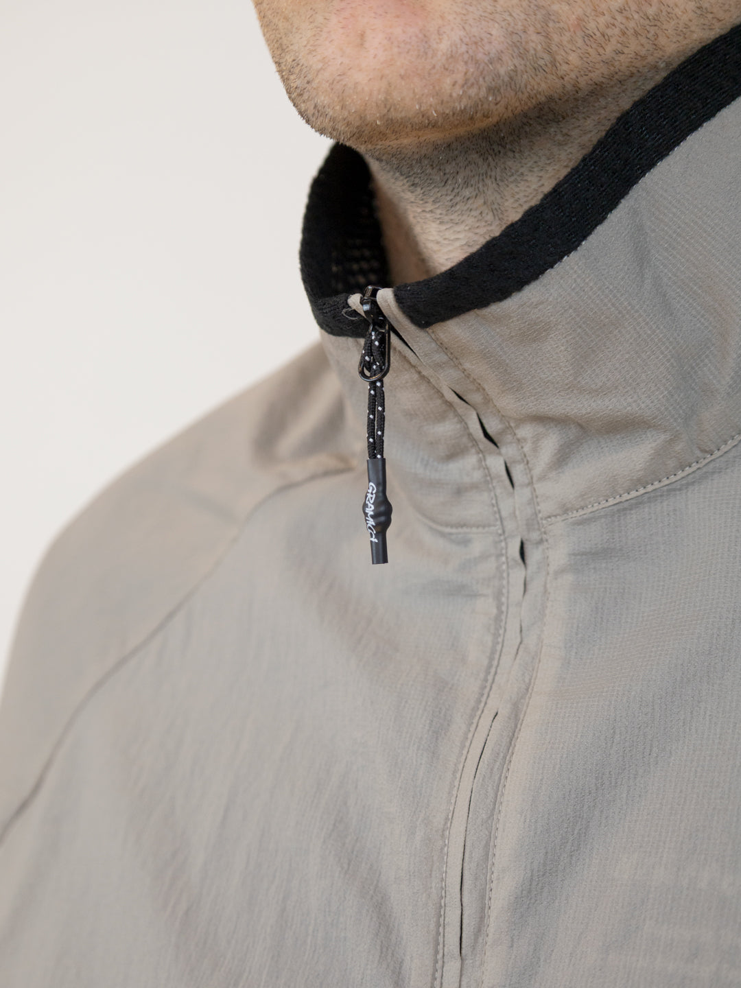 Gramicci "Ultra Light Packable Jacket Concrete"
