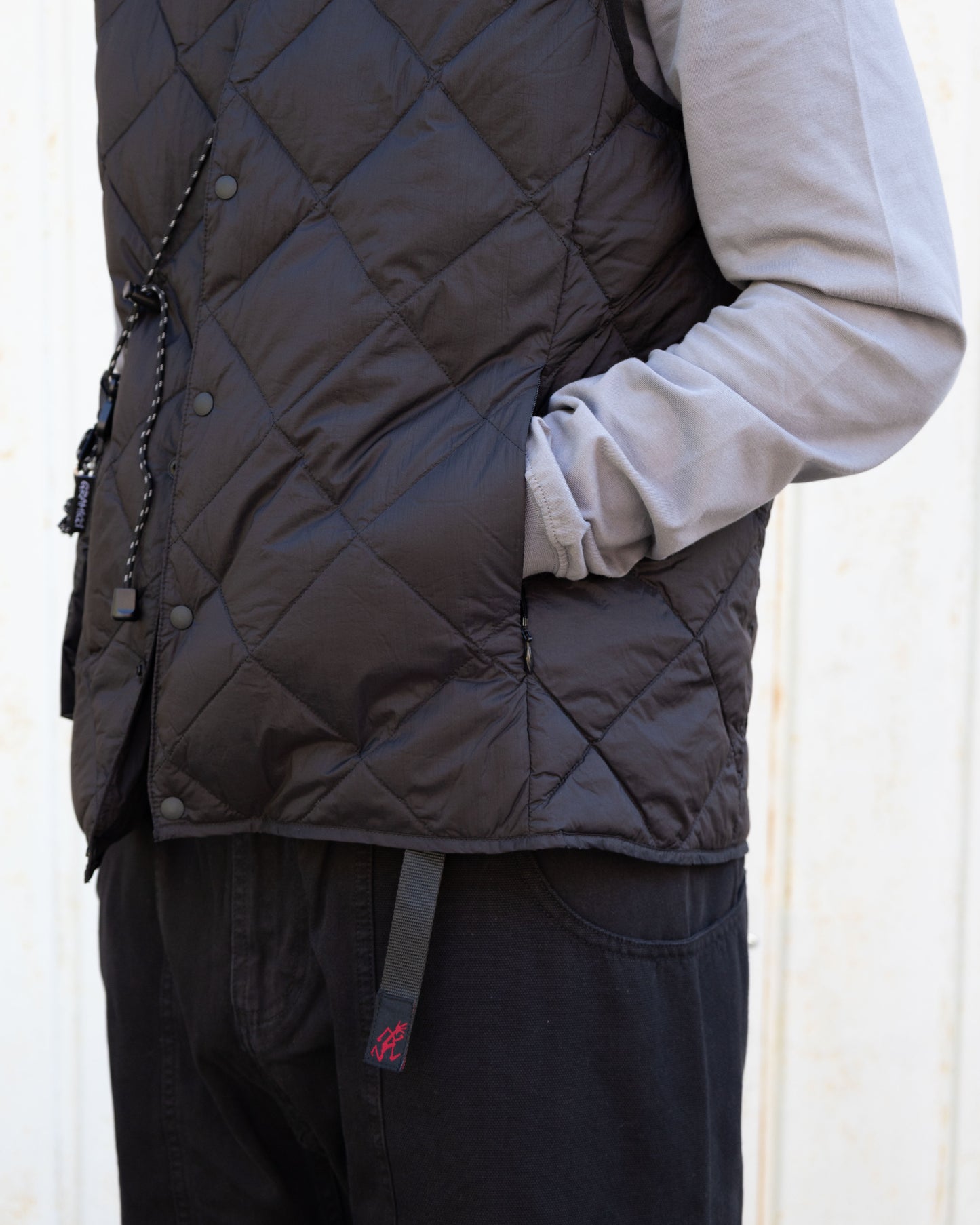 Gramicci "Inner Down Vest Black"