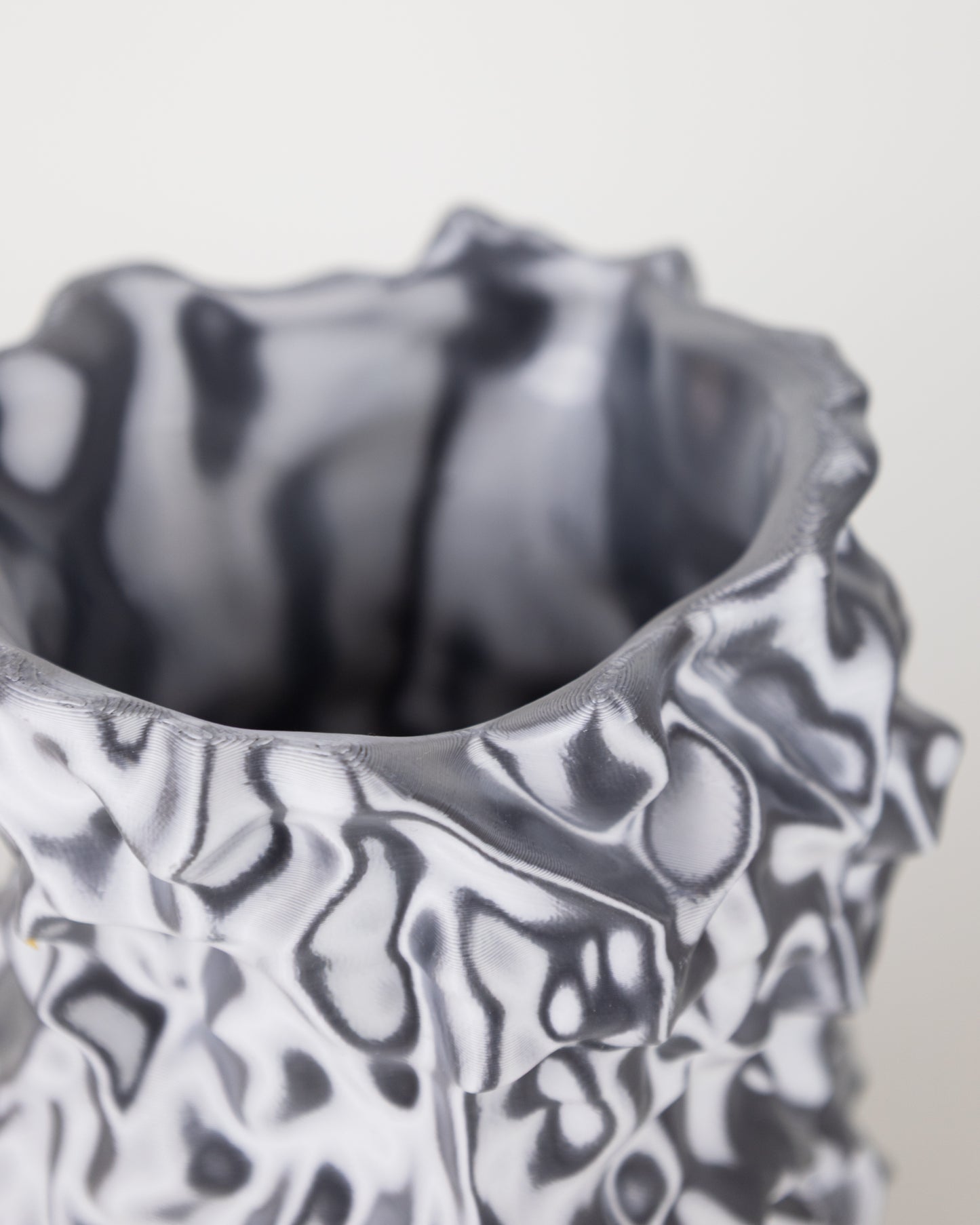 K.I.L. Design "Vase Fuzzy"