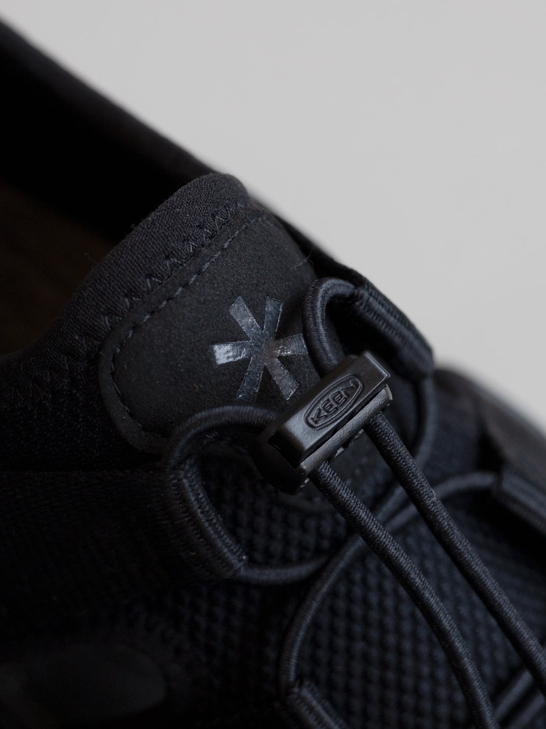 Keen x Snow Peak "Hyperport H2 Sandal SP Triple Black"