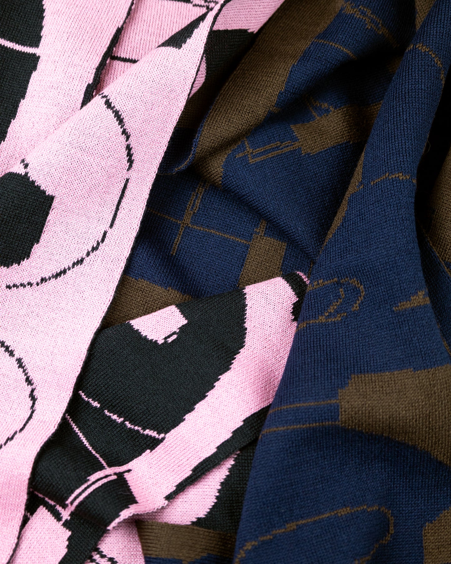 No Talent Studio "Studio Scarf FW25 Rose/Black"
